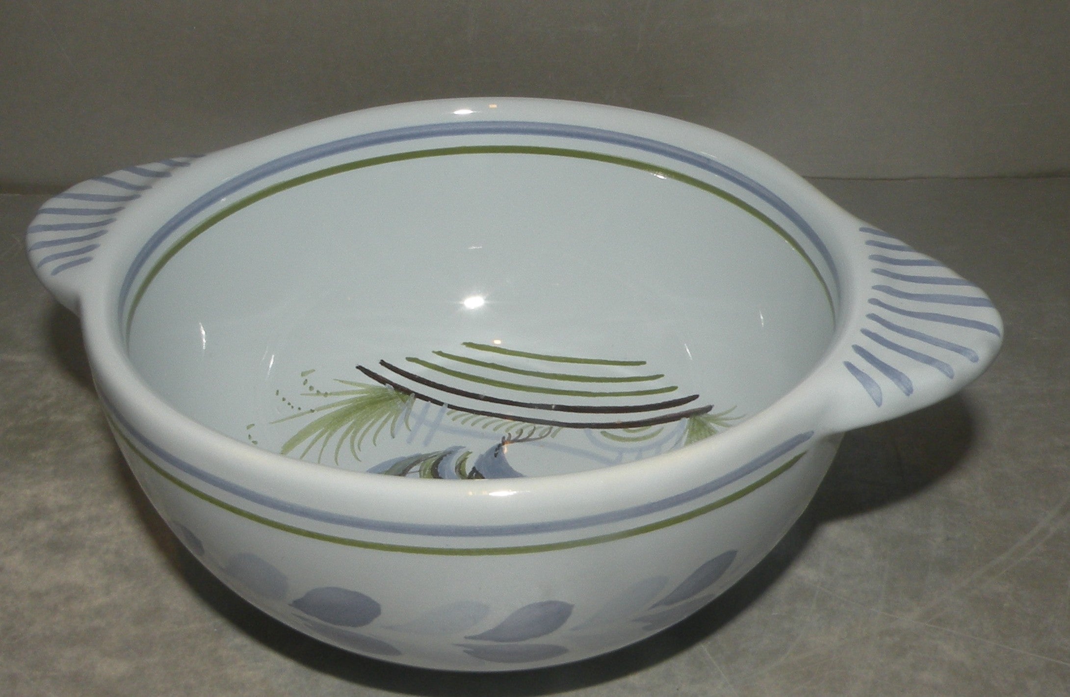 Breton lug bowl, Coq Prestigieux