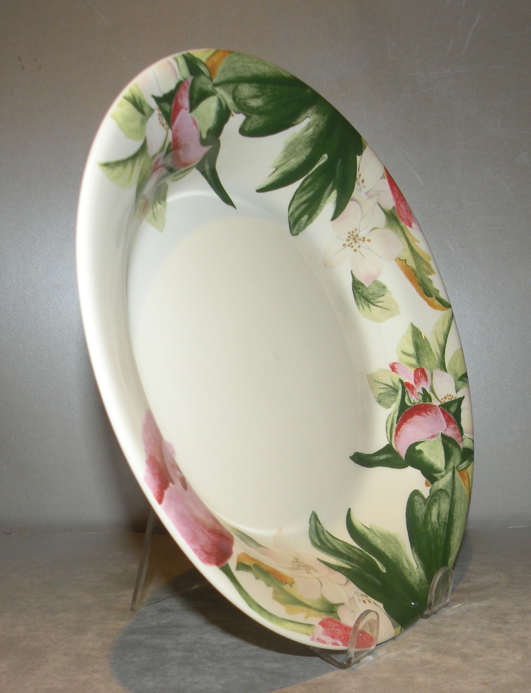 Rim Soup Plate, Volupte