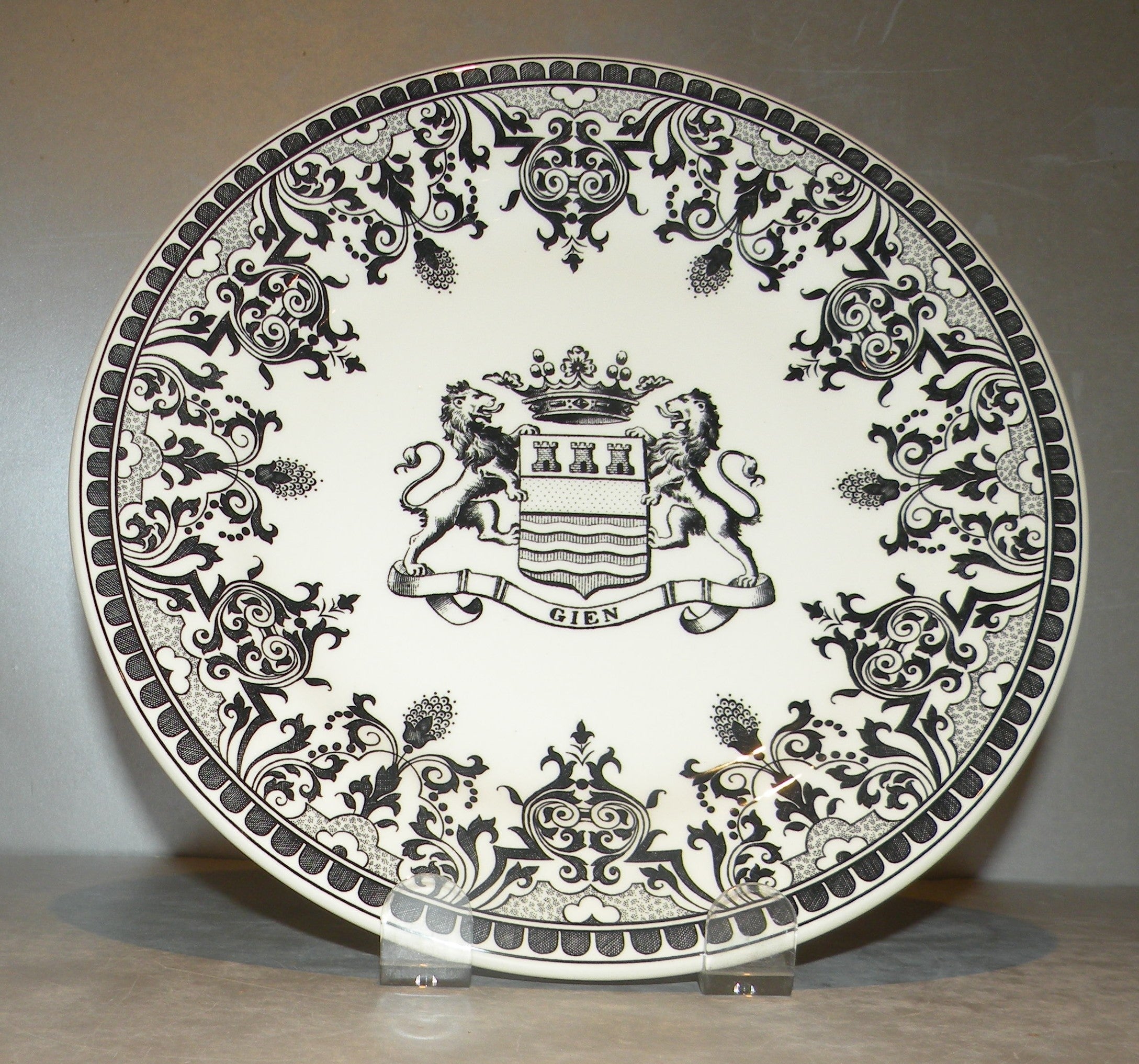 Dessert Plate Blason , Les Depareillees