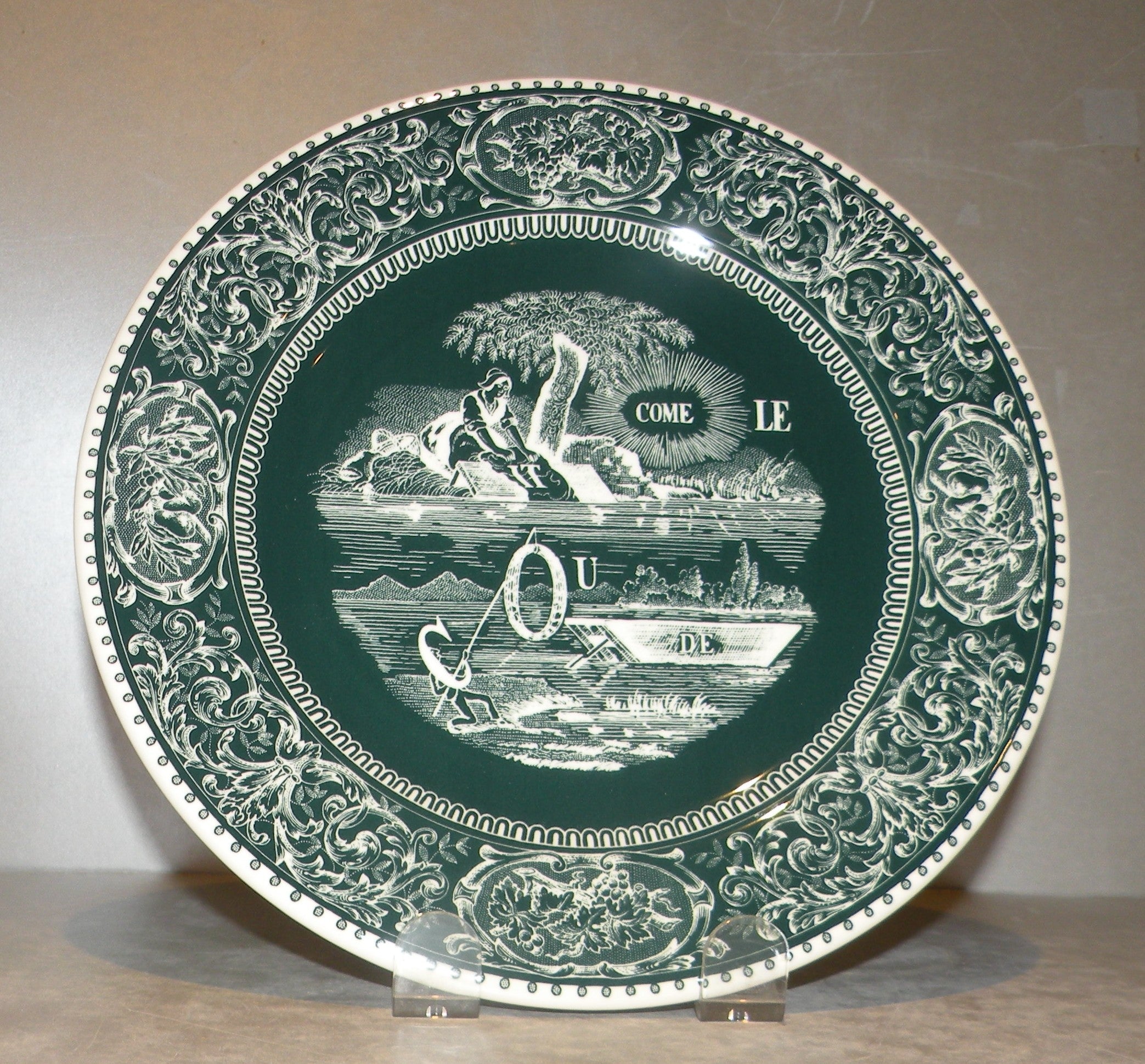 Dessert Plate Rebus , Les Depareillees Vert