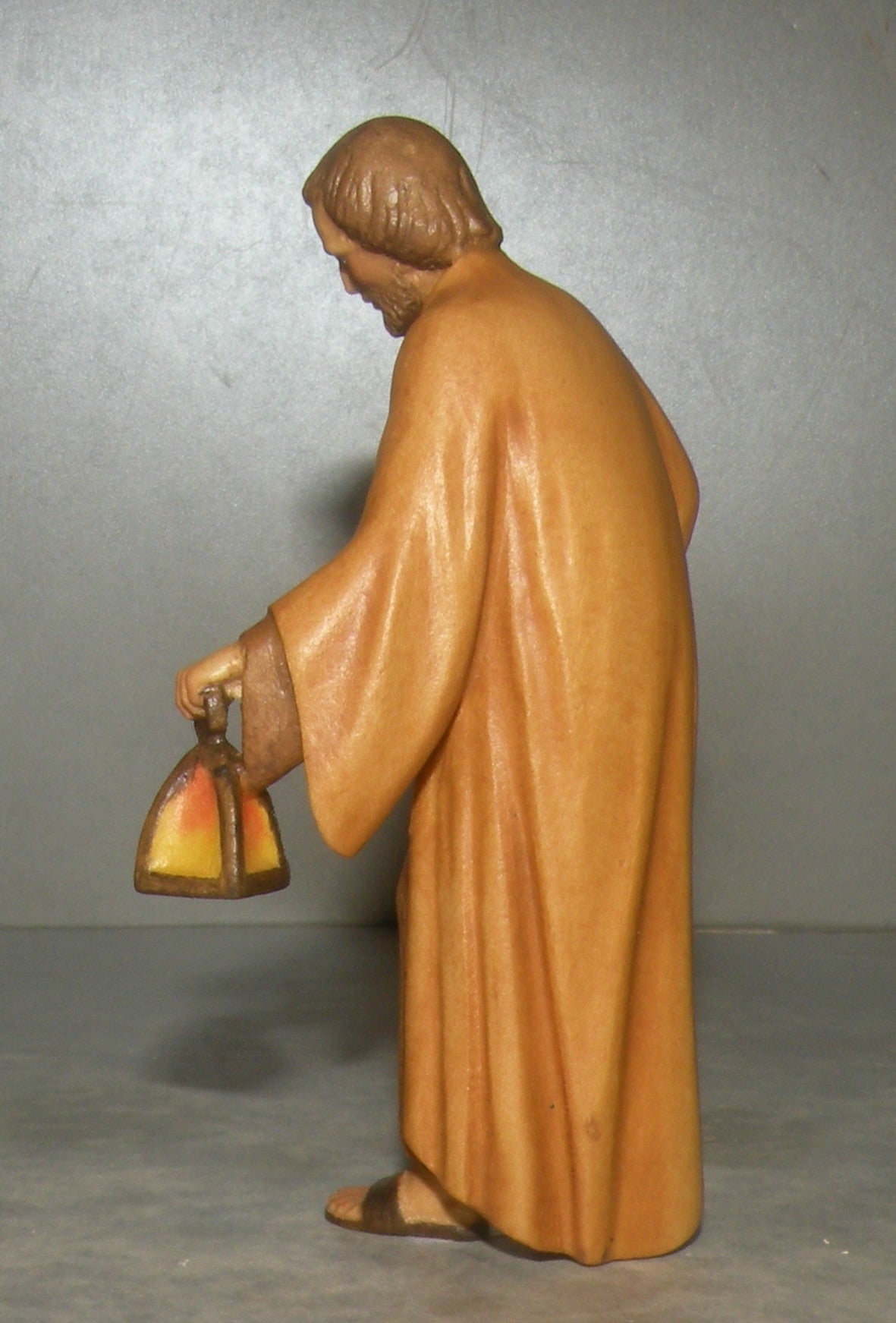 St.Joseph standing Venetian Nativity