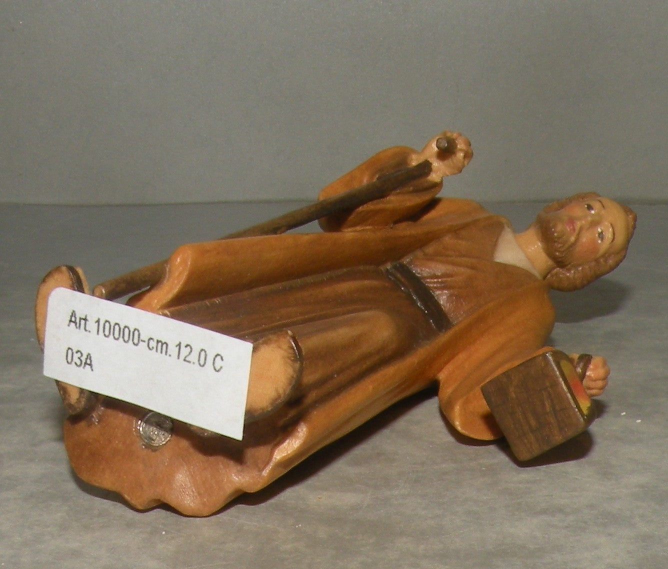 St.Joseph standing Venetian Nativity