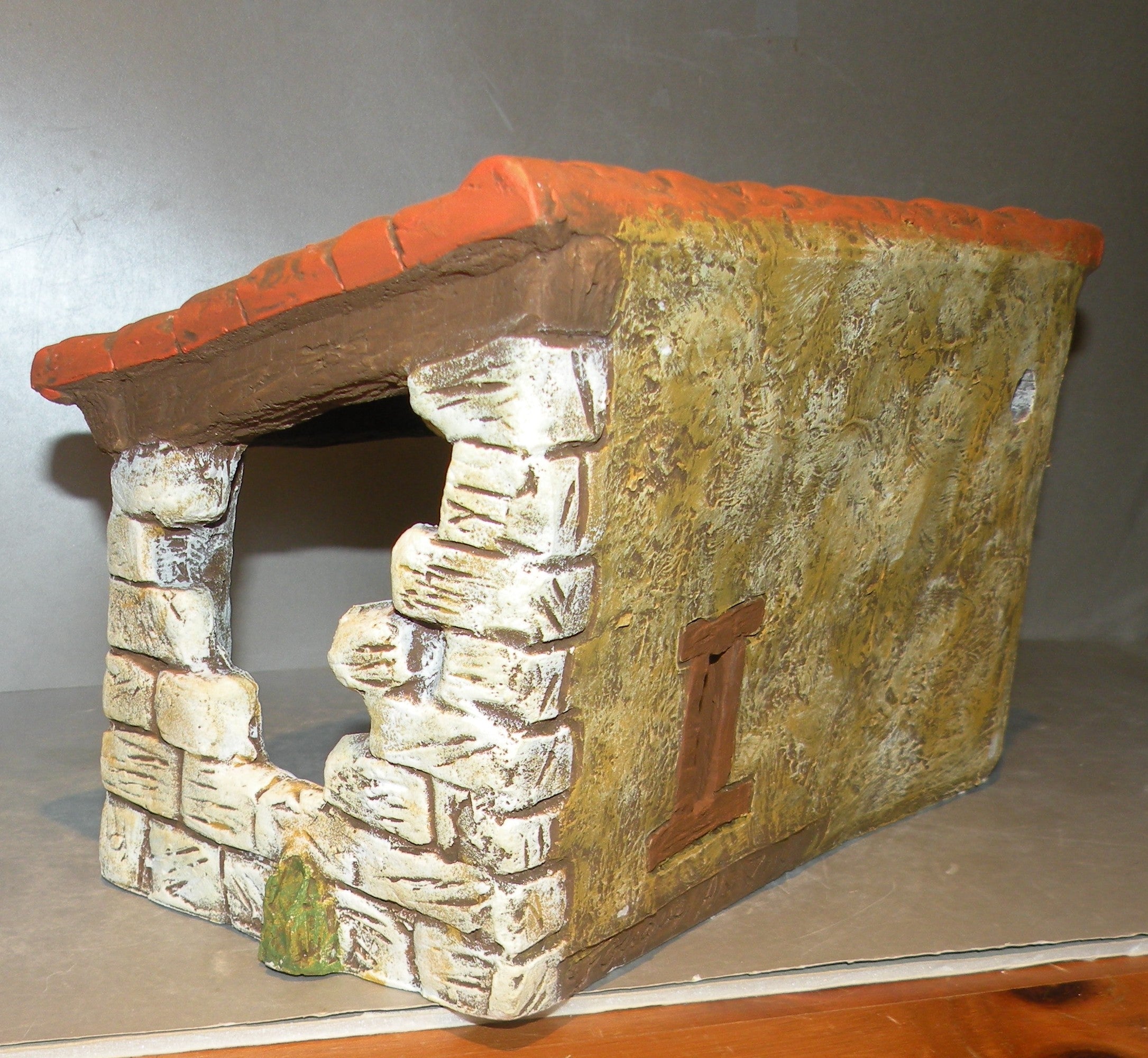 Cowshed 1 High Density Plaster  ( 701 )   ,  Fouque 9 Cm