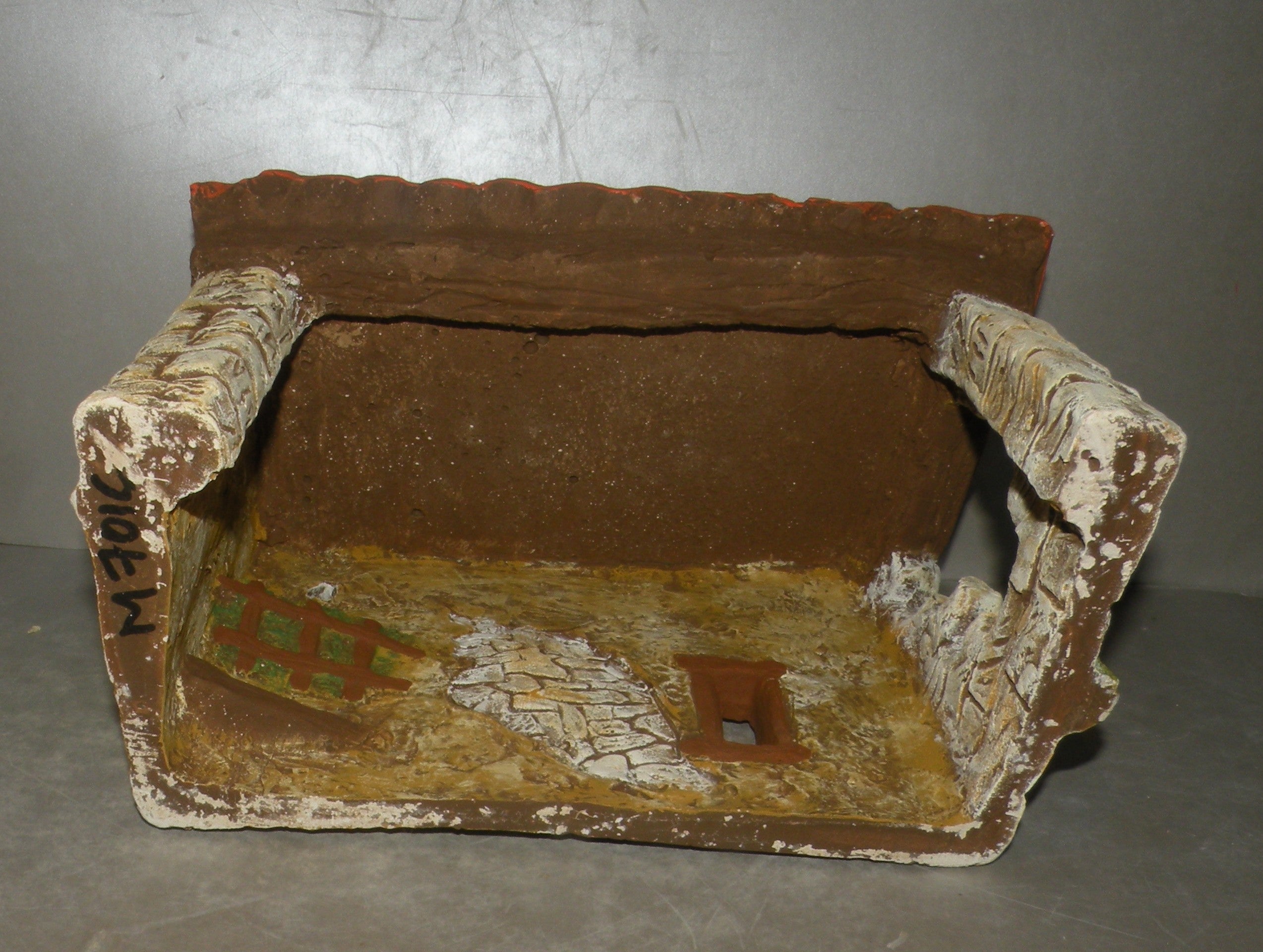 Cowshed 1 High Density Plaster  ( 701 )   ,  Fouque 9 Cm