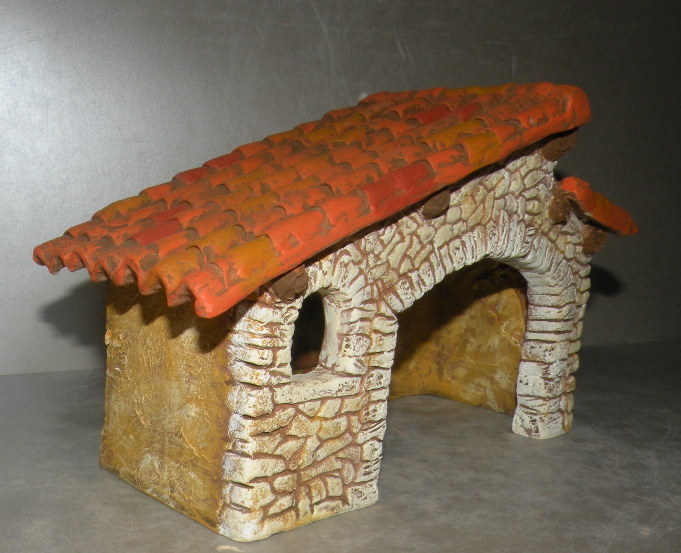 Cowshed 2 Slopes, All Clay ( 700 )  Fouque 6 Cm