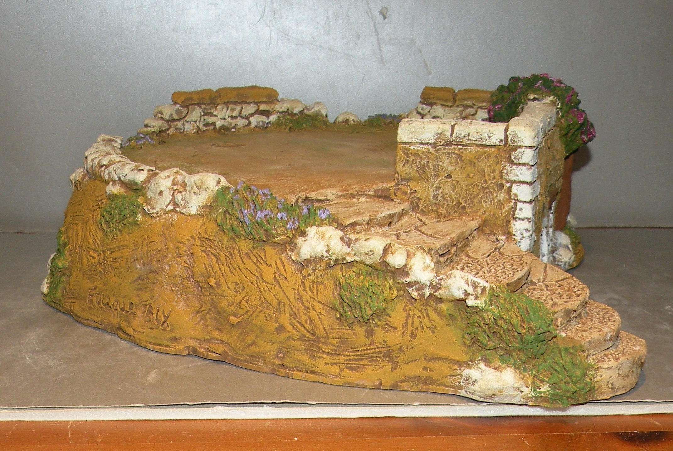 Base for mill ,  High Density Plaster  ( 906 ) ,  Fouque 6 Cm
