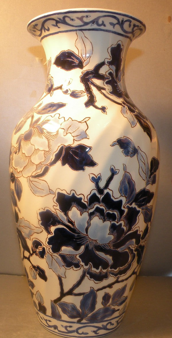 Fluted vase Number 1 Hand Painted Pivoines Bleues