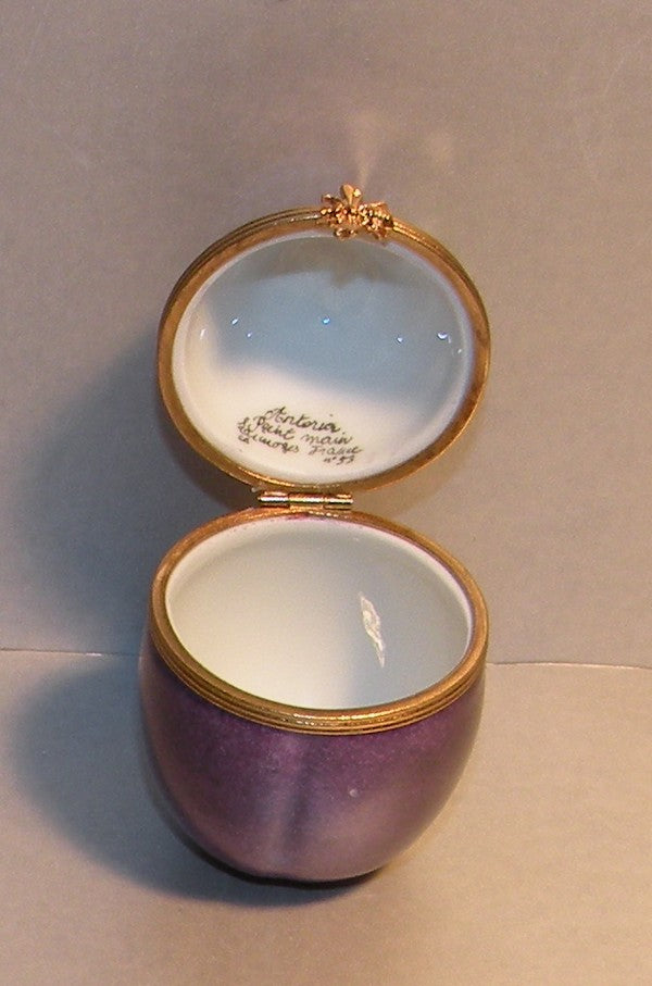 Plum, Limoges Box number 52