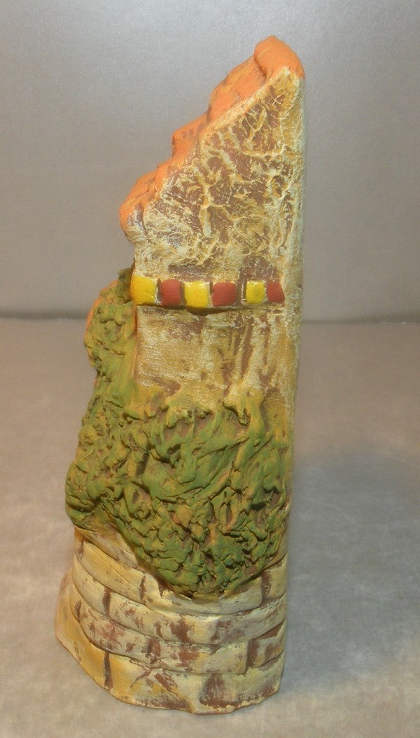House and dovecote (all clay), Fouque 2cm