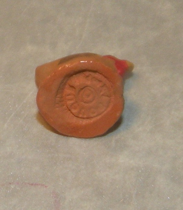 Hen (red), Fouque 2cm