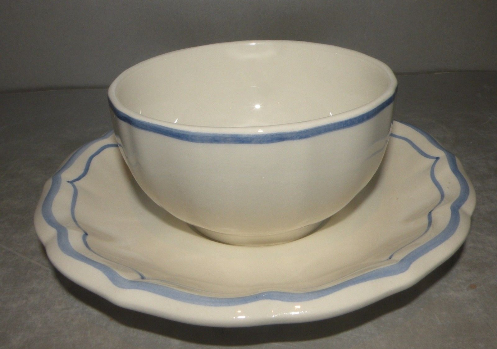 Tea Cup & Saucer , Filets Bleu