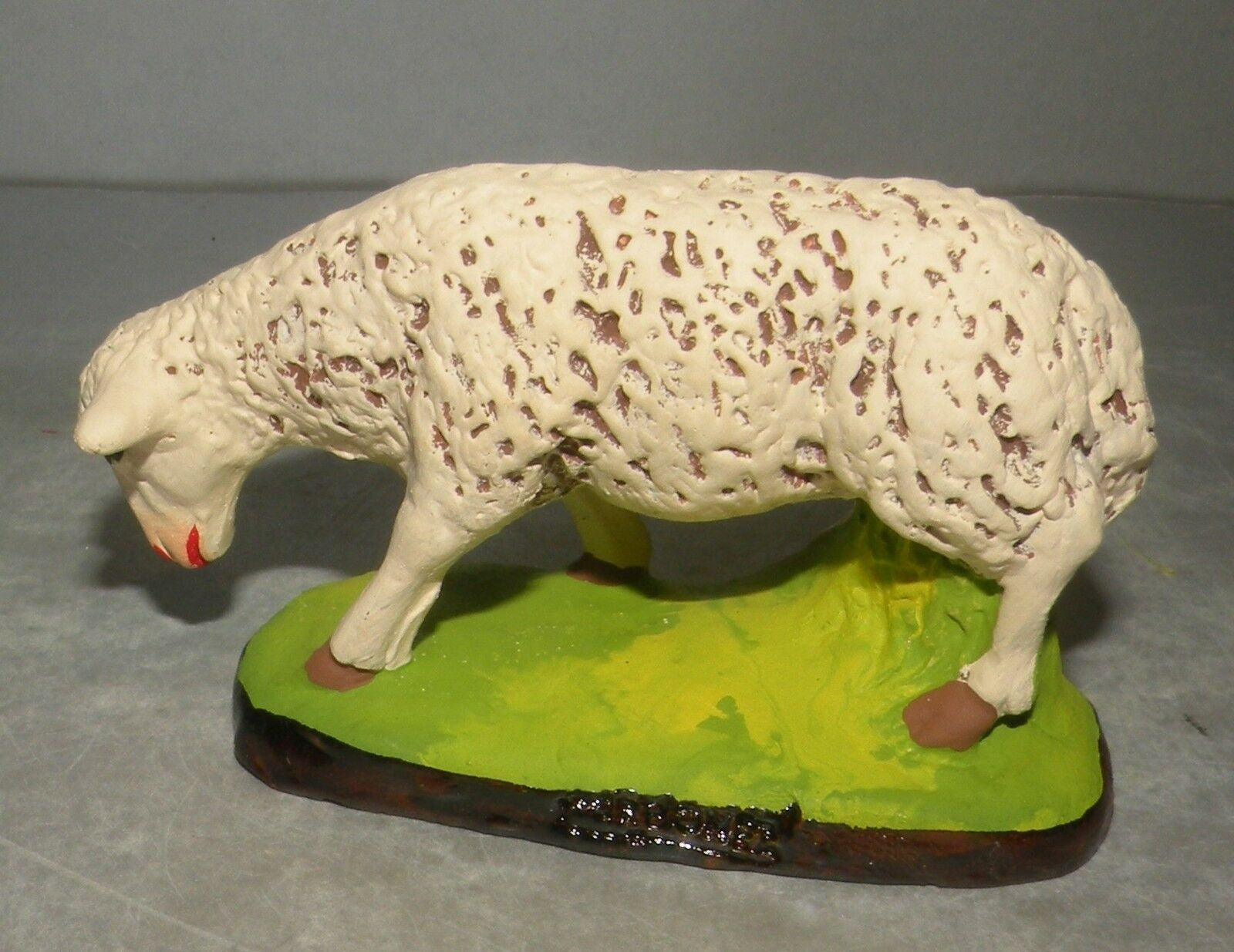 Sheep eating, Carbonel, N. 5