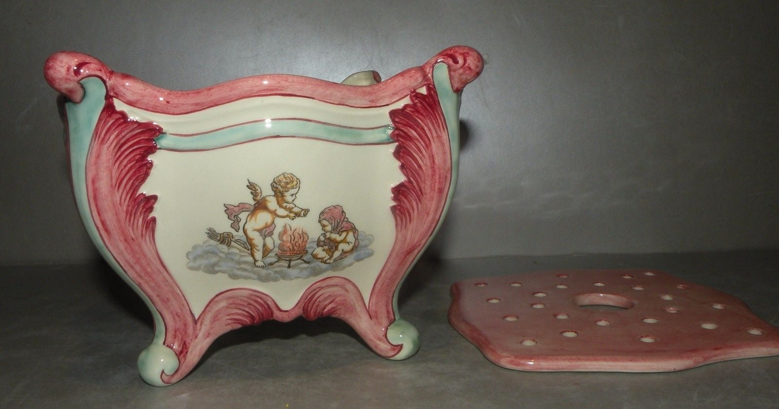 Flower Planter ( Jardinière Pique Fleurs )  Angelots Number 45, Faience d'Art