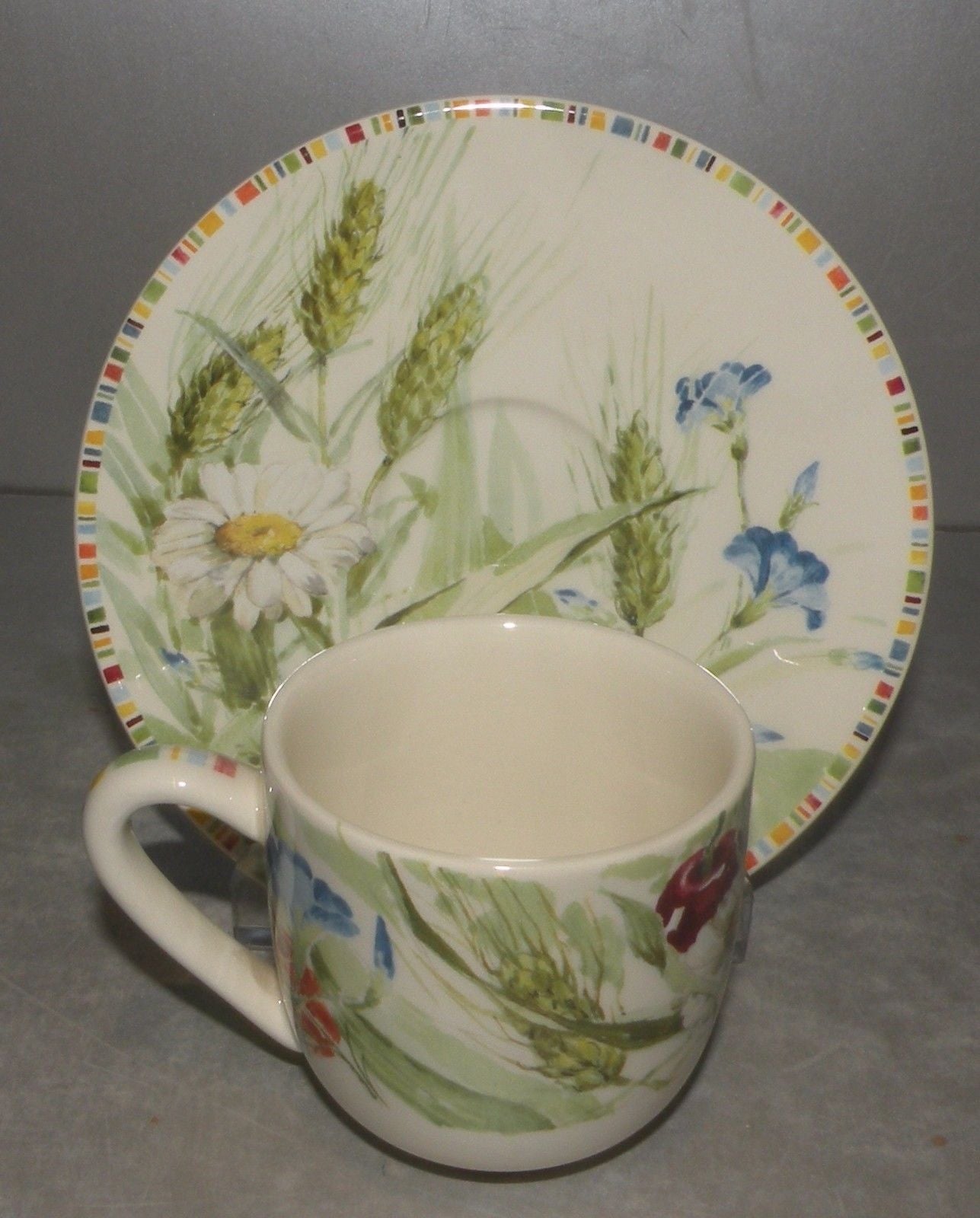 Expresso Cup & Saucer Cherry