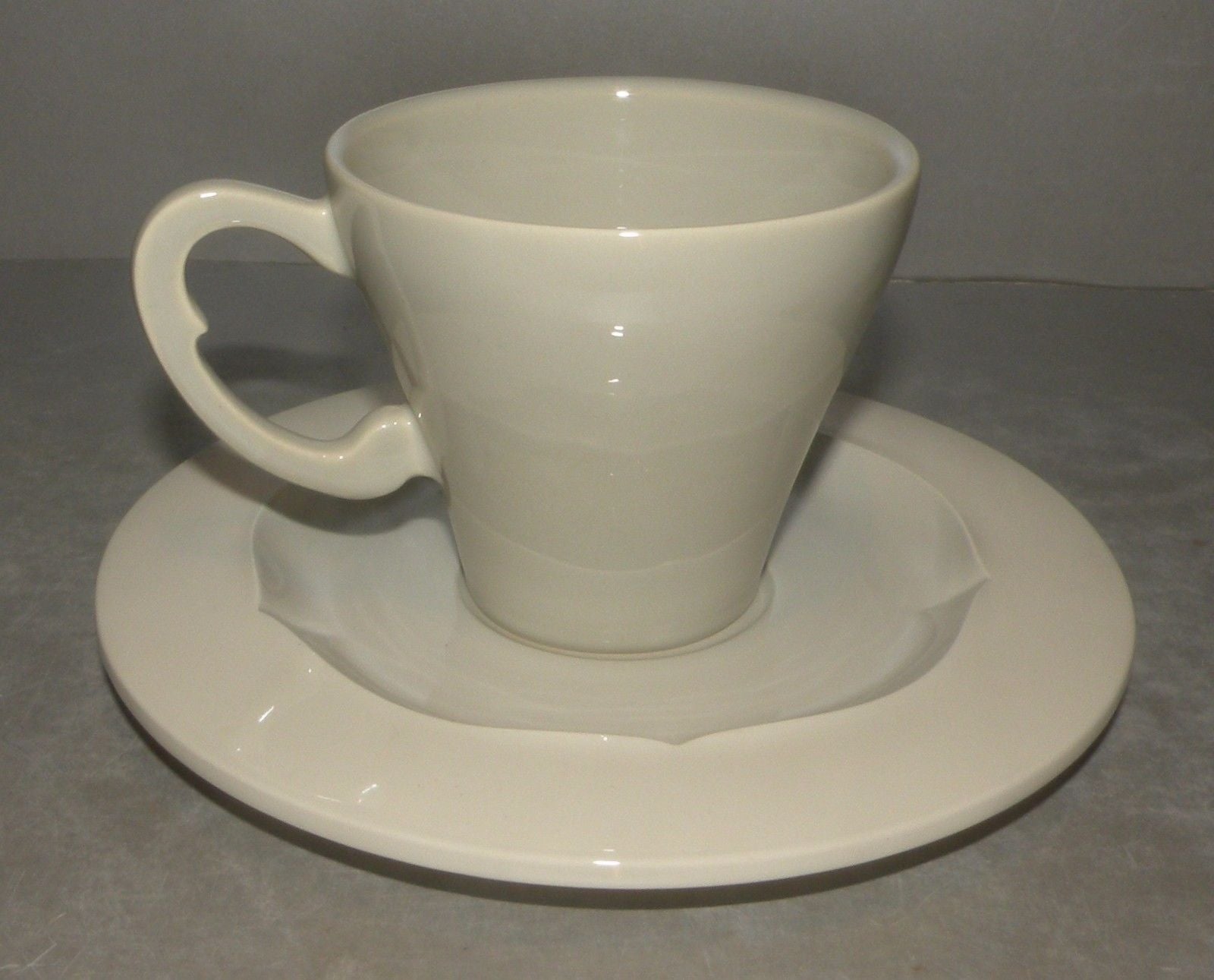 Tea Cup & Saucer, Evol Grey