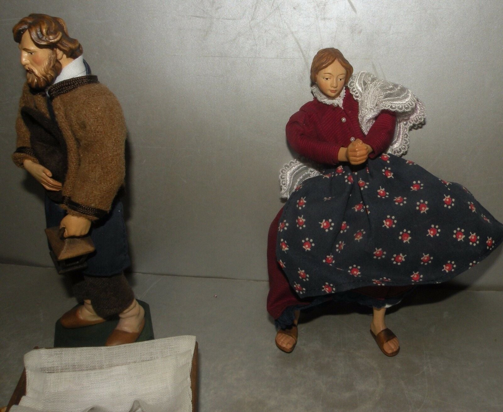 Nativity Dressed 20 Cm