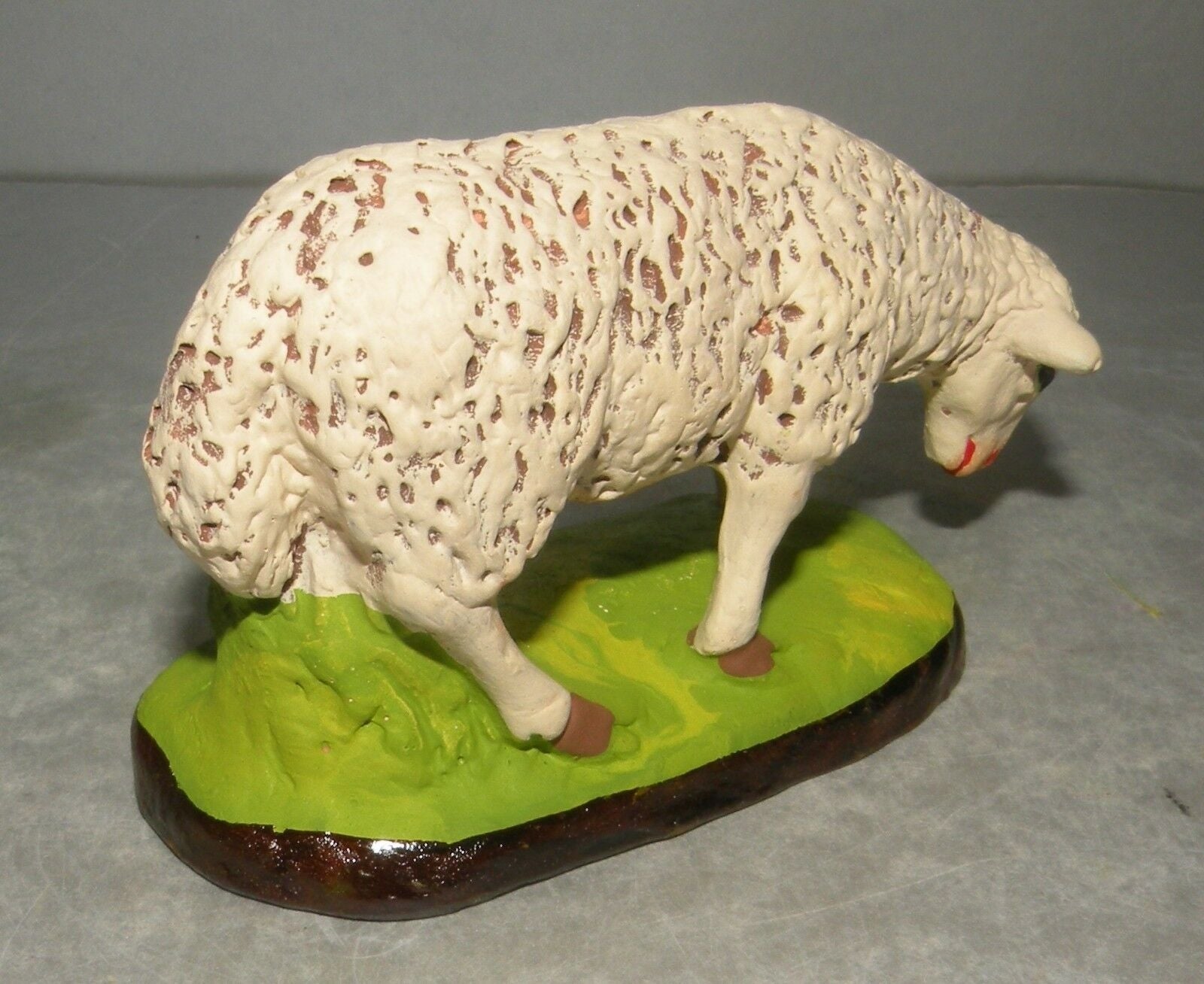 Sheep eating, Carbonel, N. 5