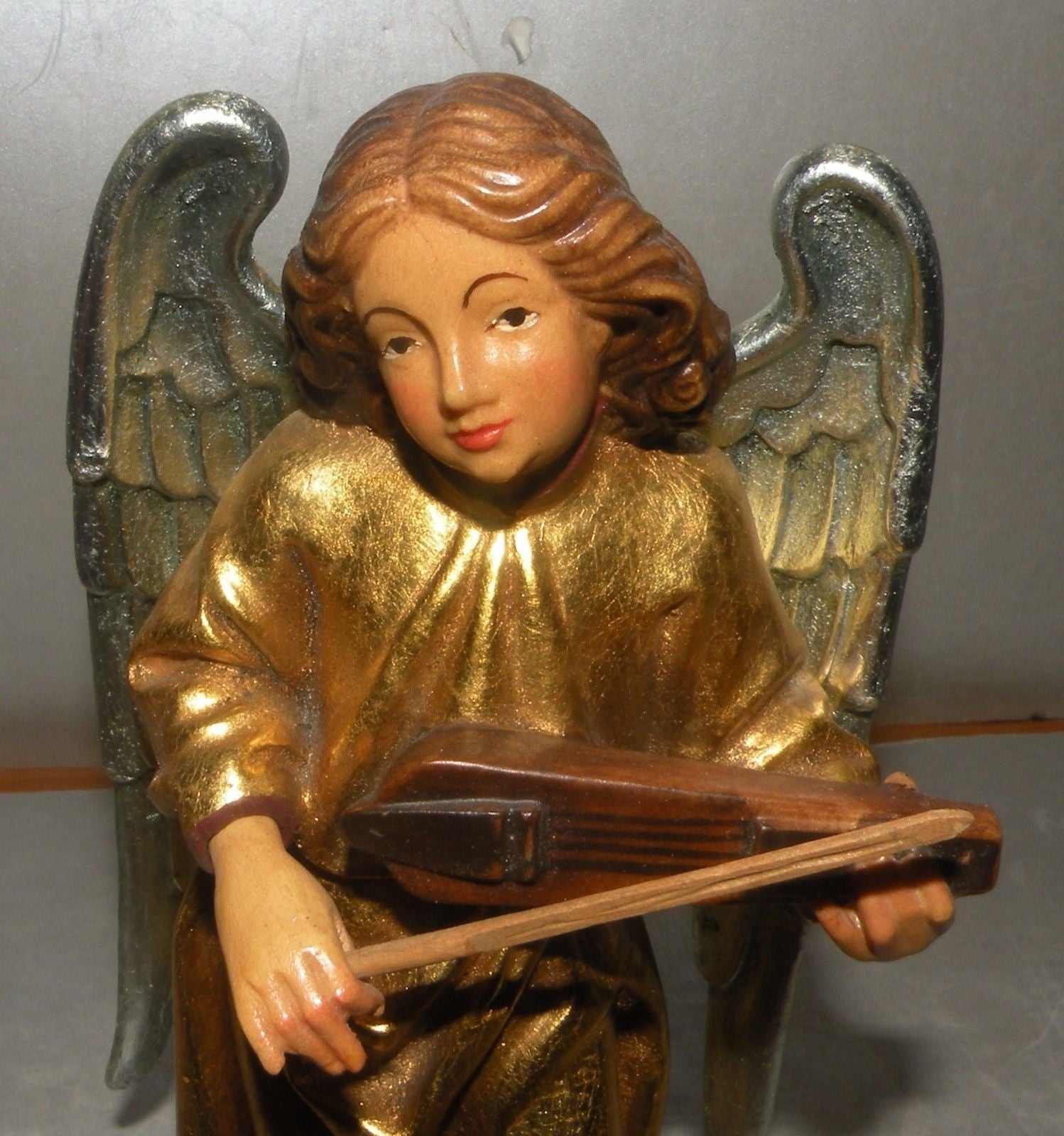 Angel with Violon  wood Deur O. Demetz