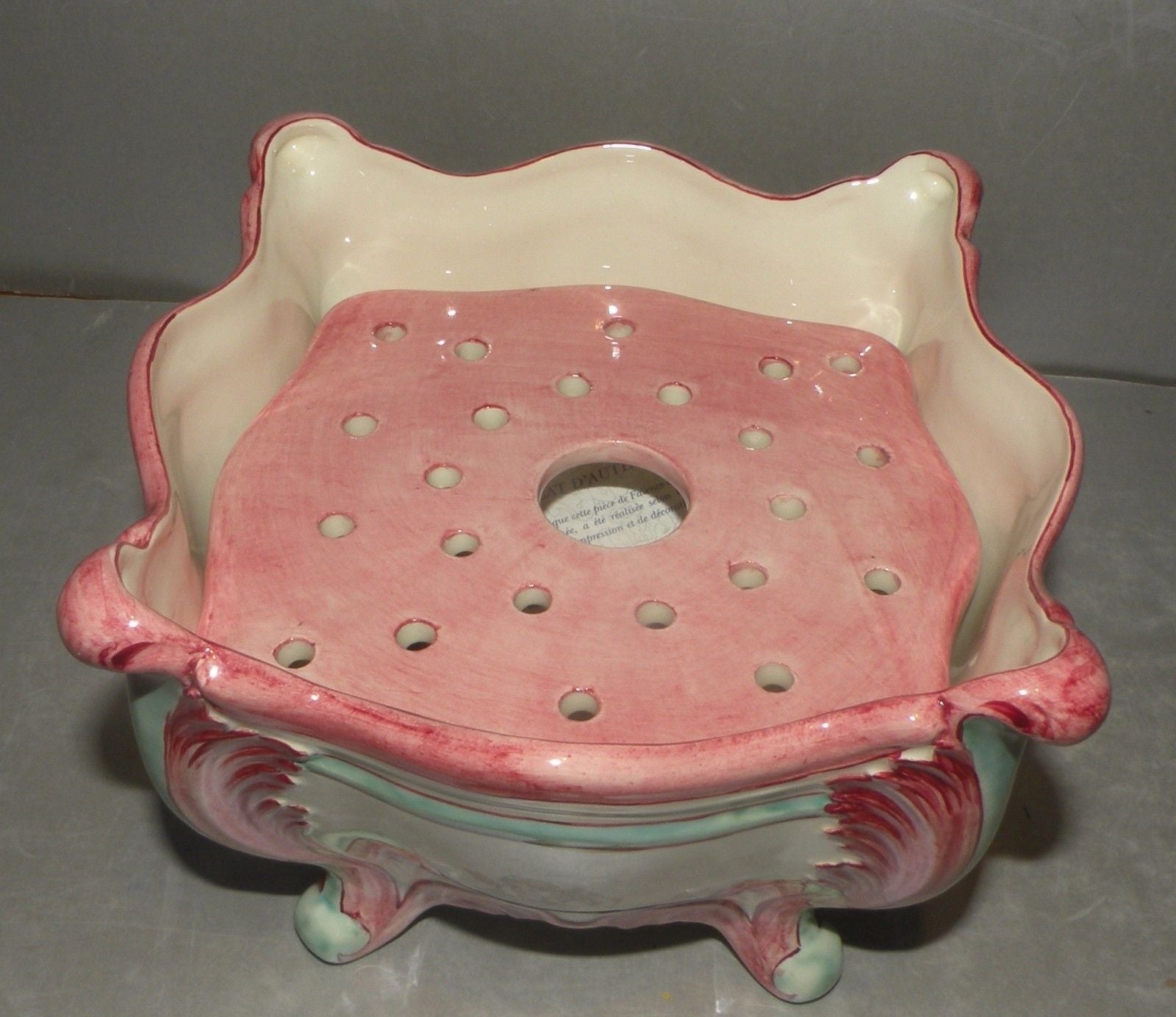 Flower Planter ( Jardinière Pique Fleurs )  Angelots Number 45, Faience d'Art
