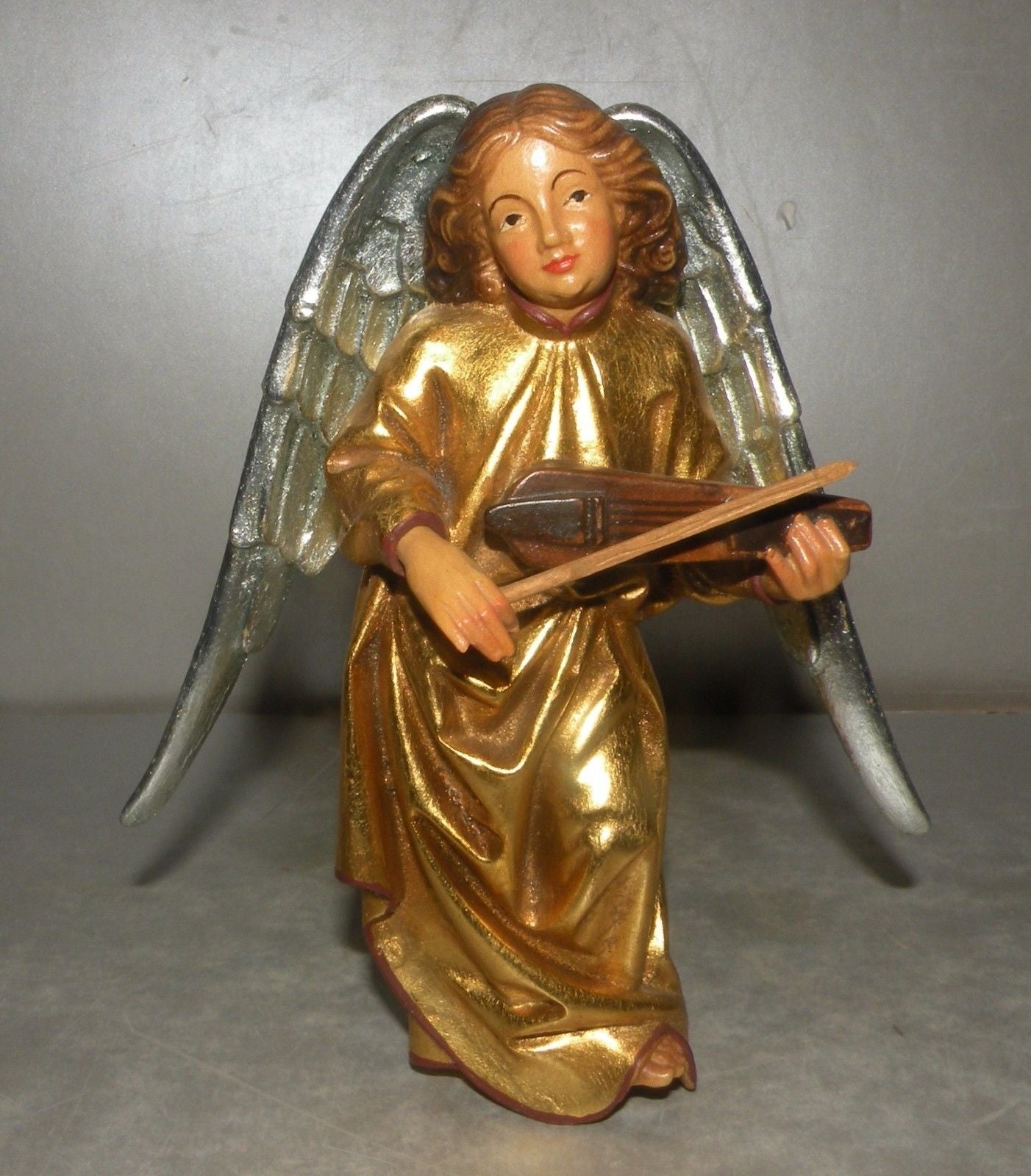 Angel with Violon  wood Deur O. Demetz