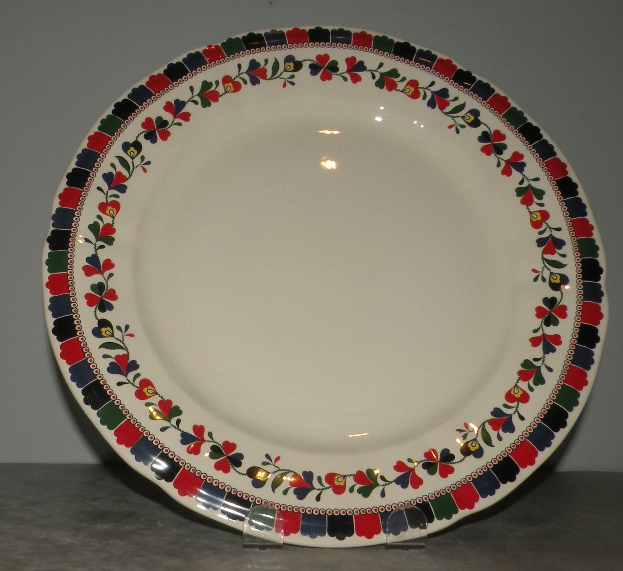 Dinner Plate, Chance Folle