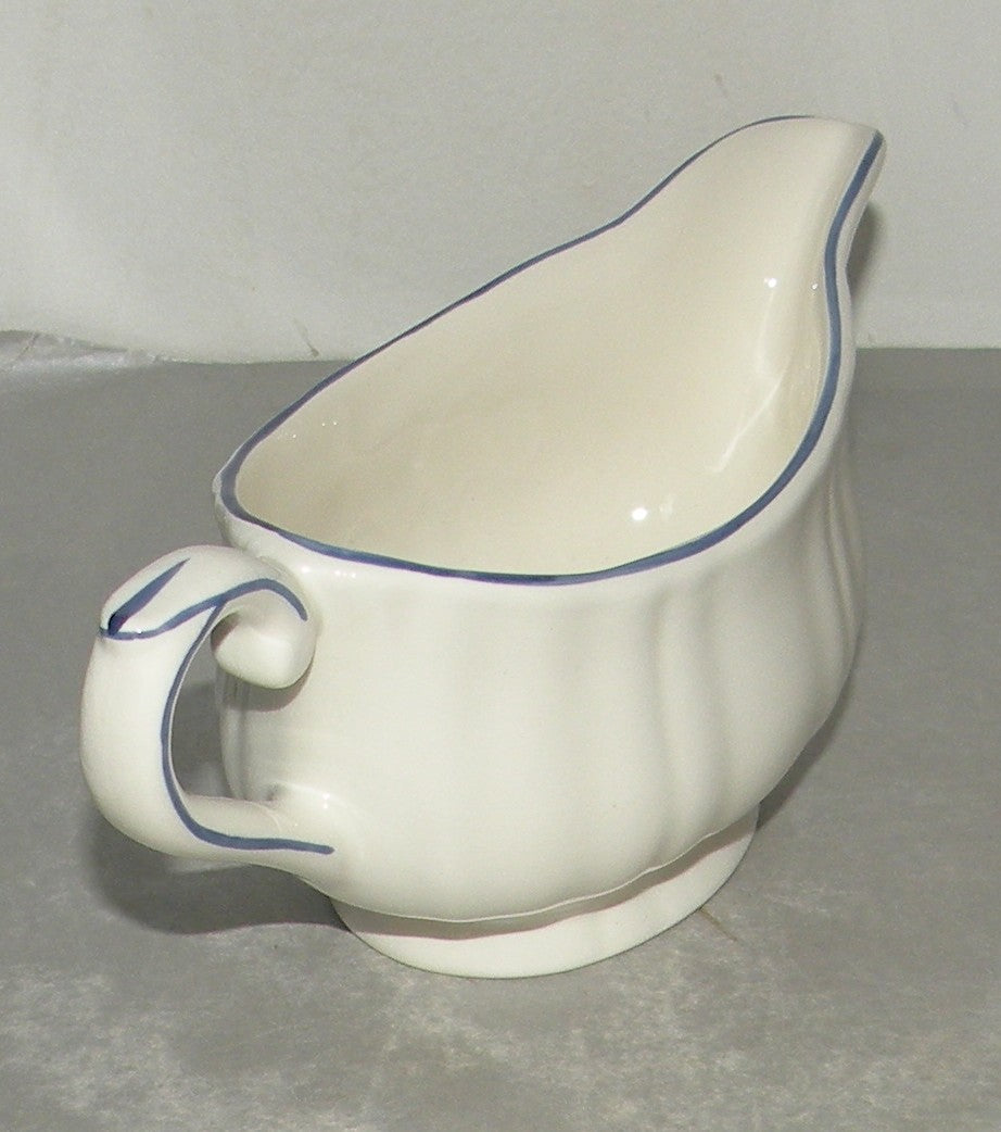 Gravy Boat,  Filet Bleu
