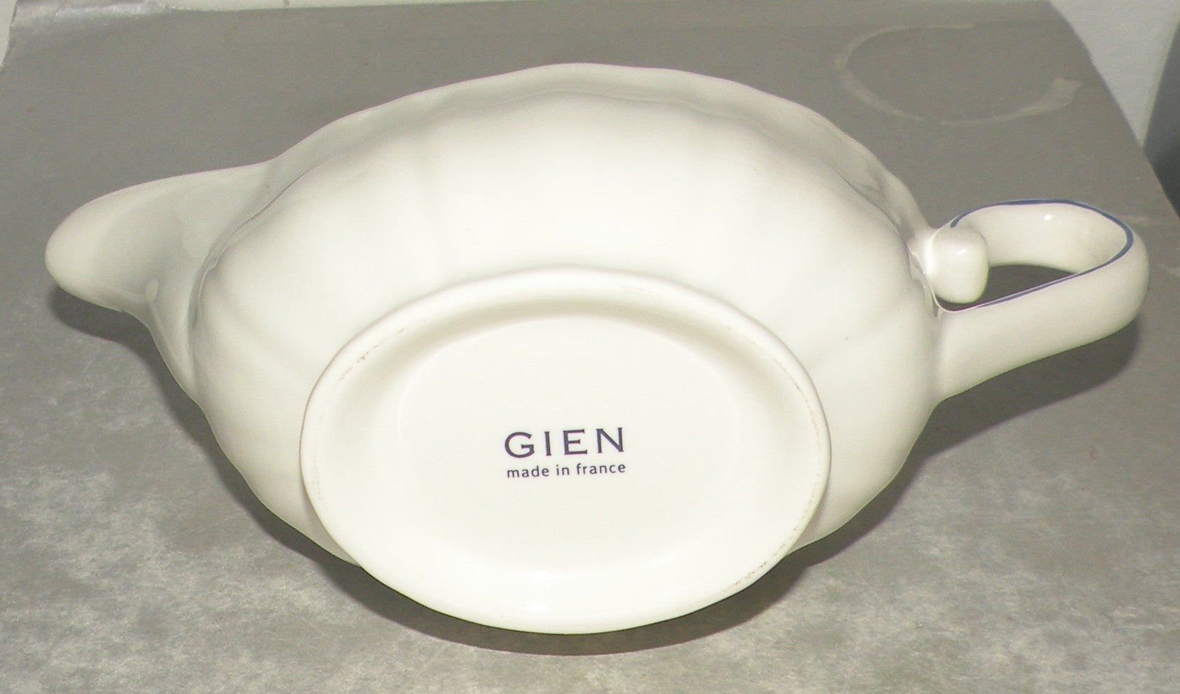 Gravy Boat,  Filet Bleu