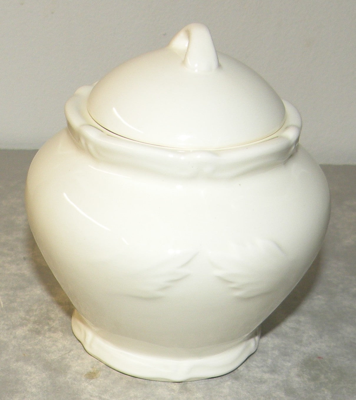 Covered Sugar Bowl, Rocaille