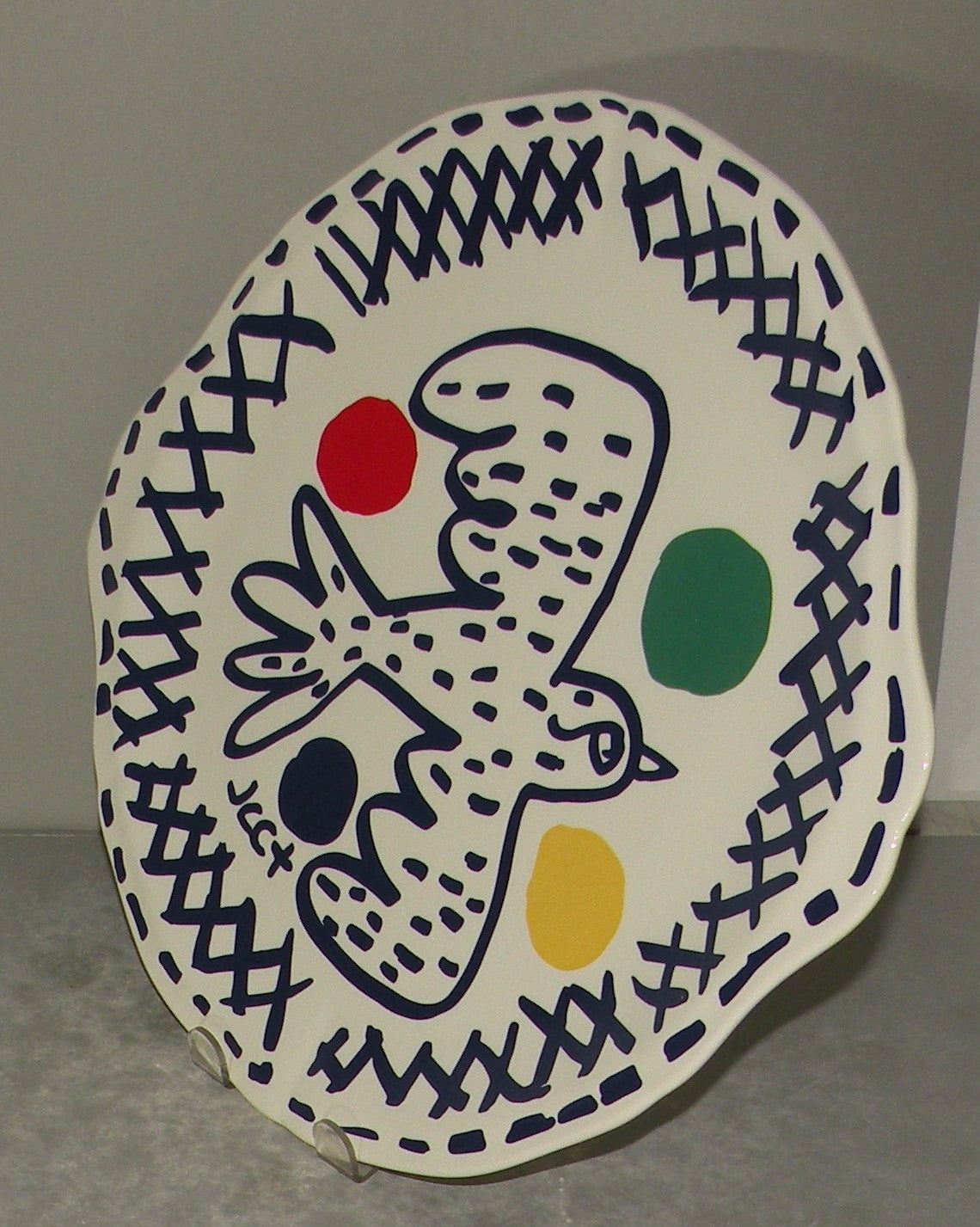 Eared Round Cake Platter Archipel Sentimental