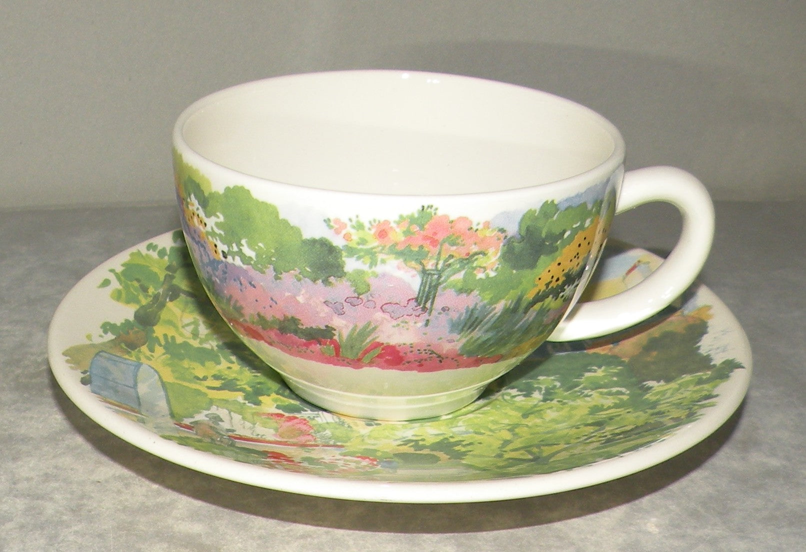 Tea Cup & Saucer, De Paris A Giverny