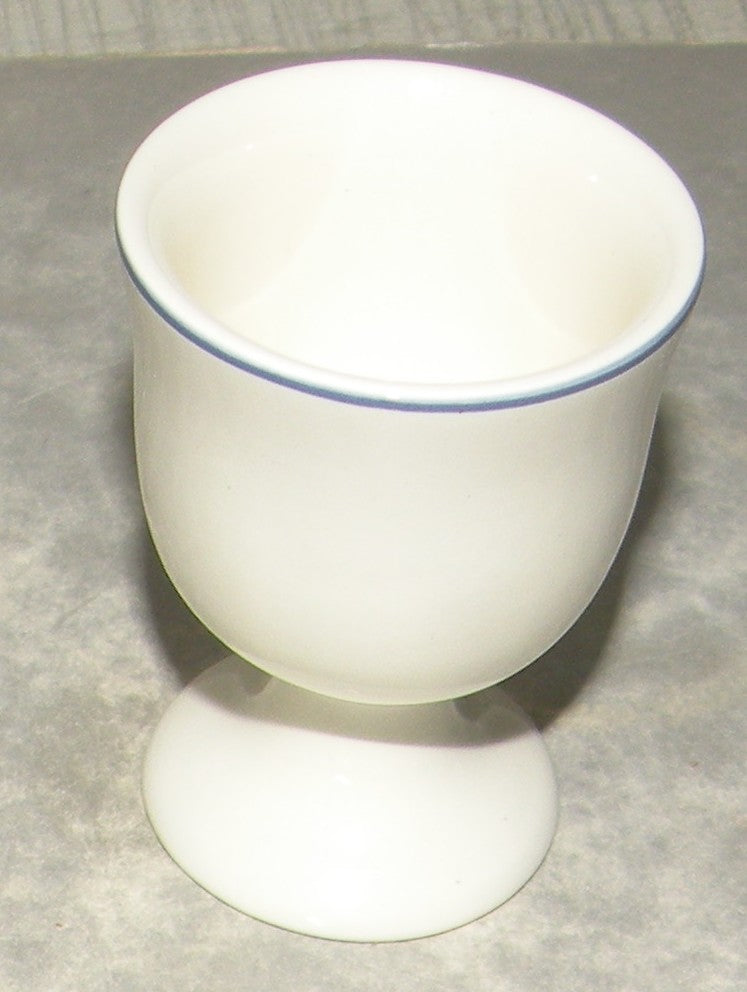 Egg Cup,  Filet Bleu