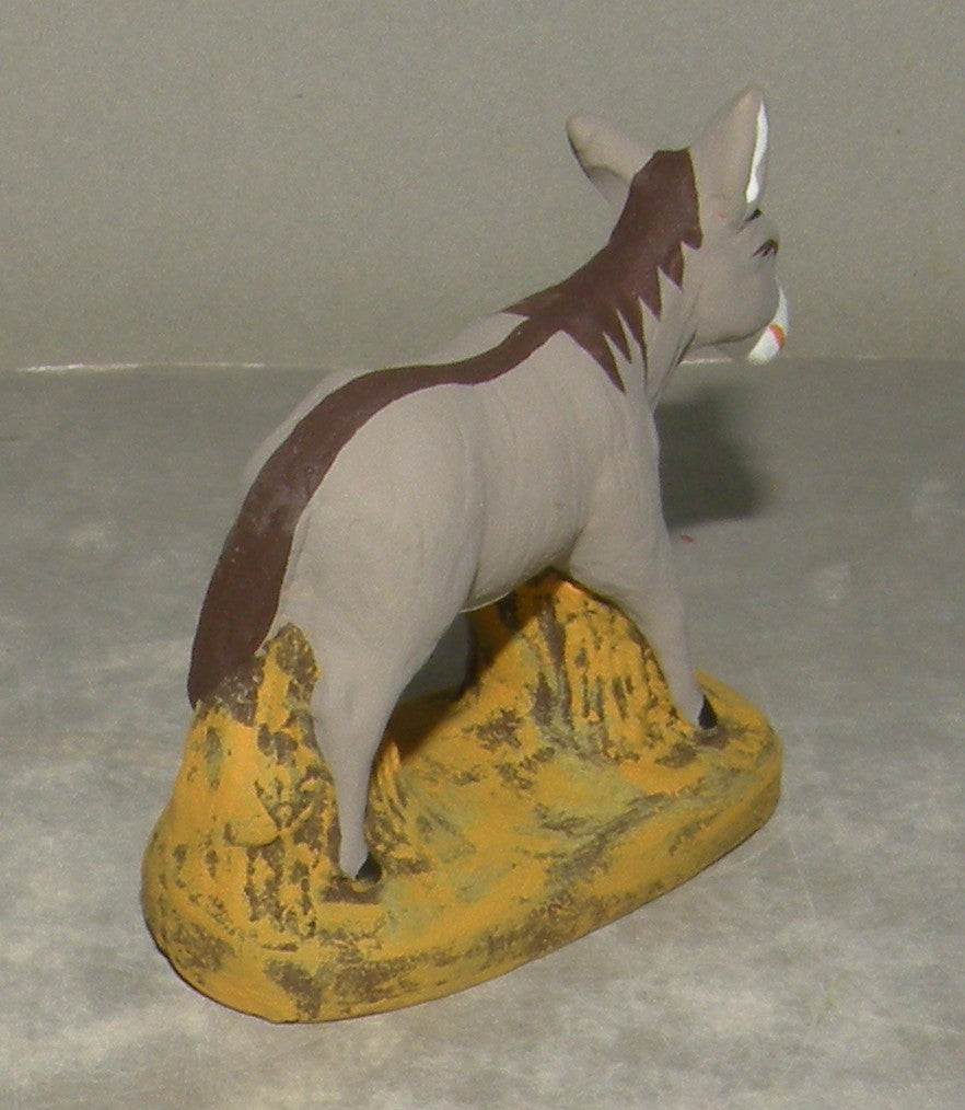 Donkey standing in the grass  ( 464 ) Fouque, 6 cm