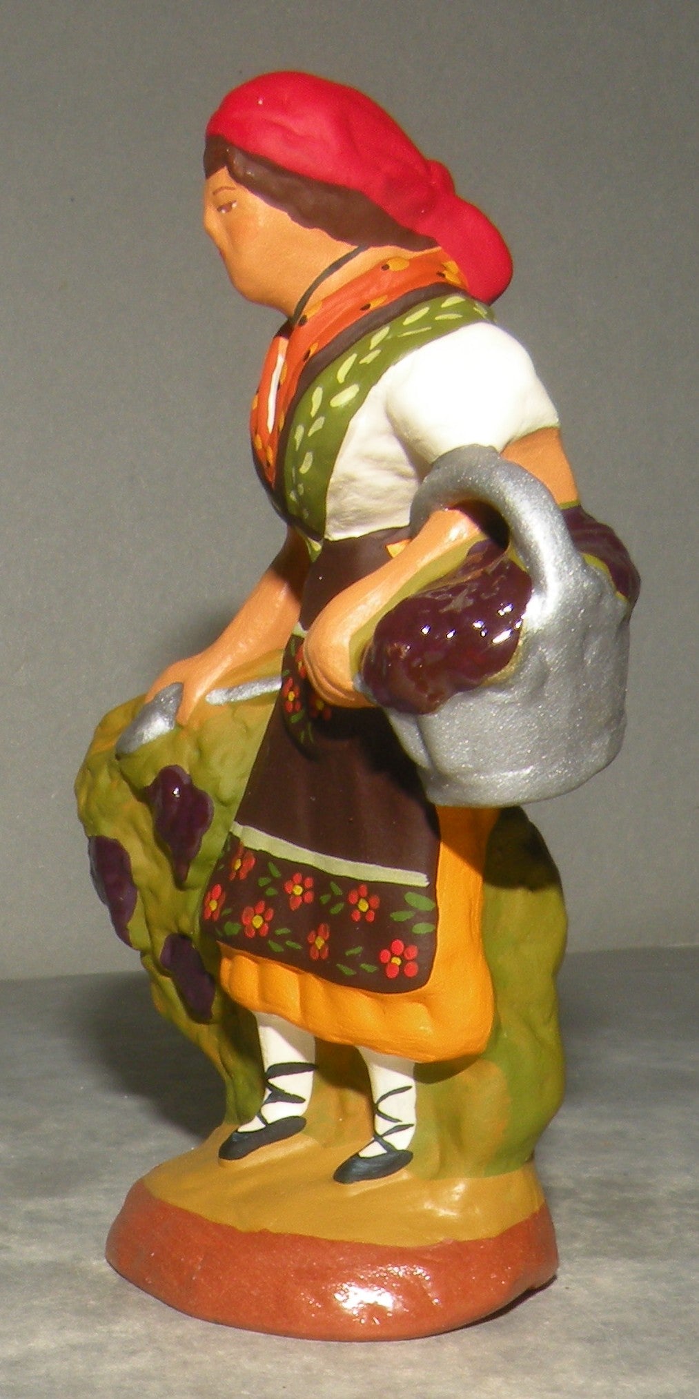Grape Harvester , ( 513 )  Fouque, 9 cm