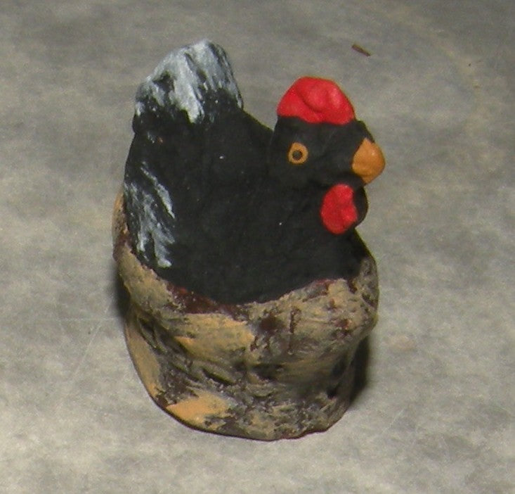 Chicken in a basket, ( 807 )  Fouque, 9 cm