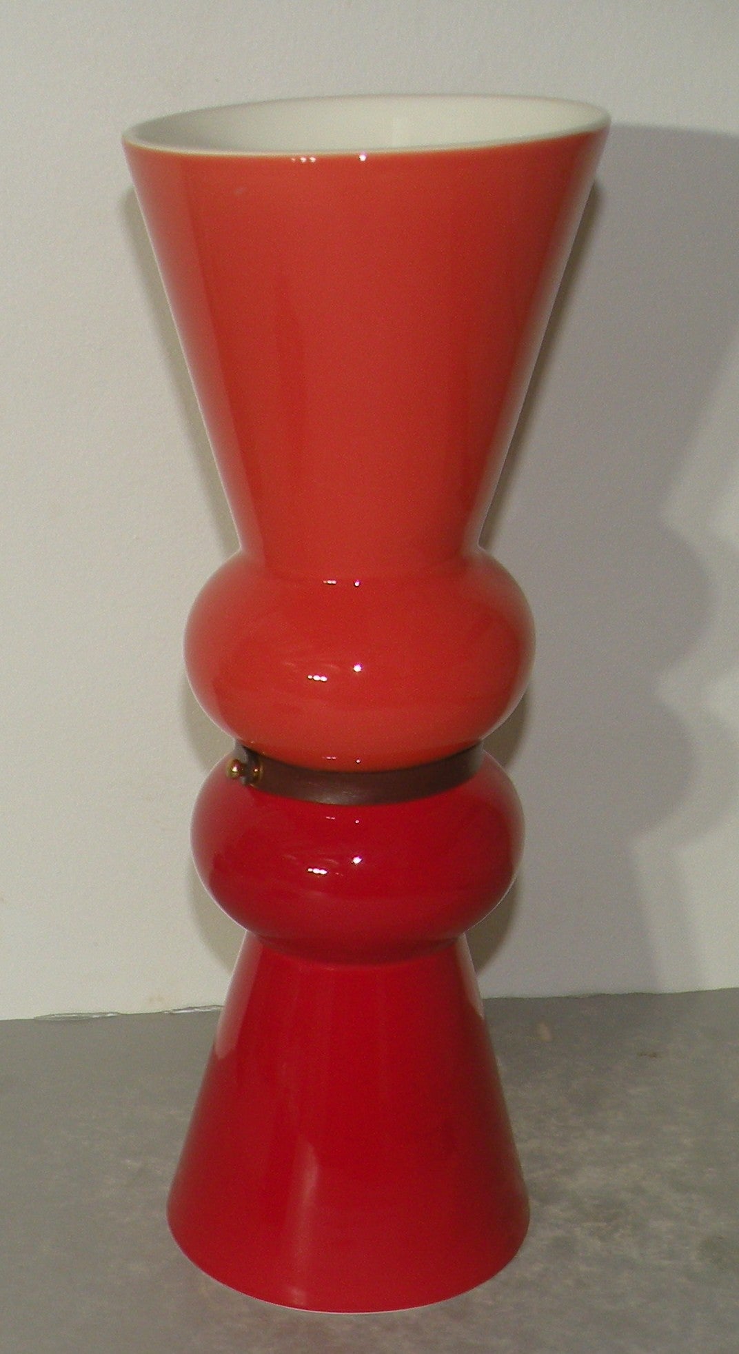 Medium Vase Siam Terracotta and Rubis