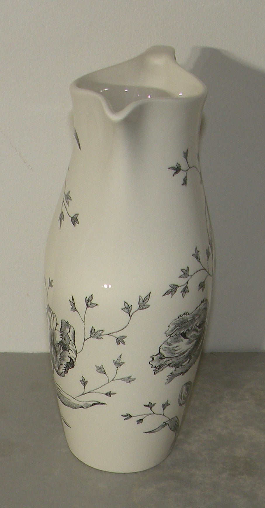 Pitcher , Tulipes Noires