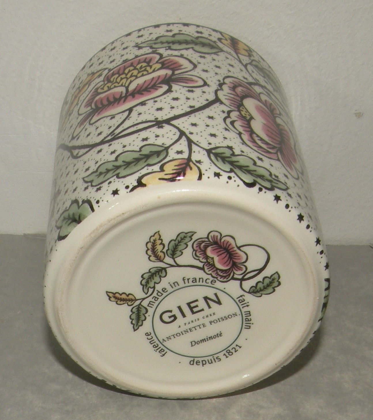 Scented Candle , Dominote