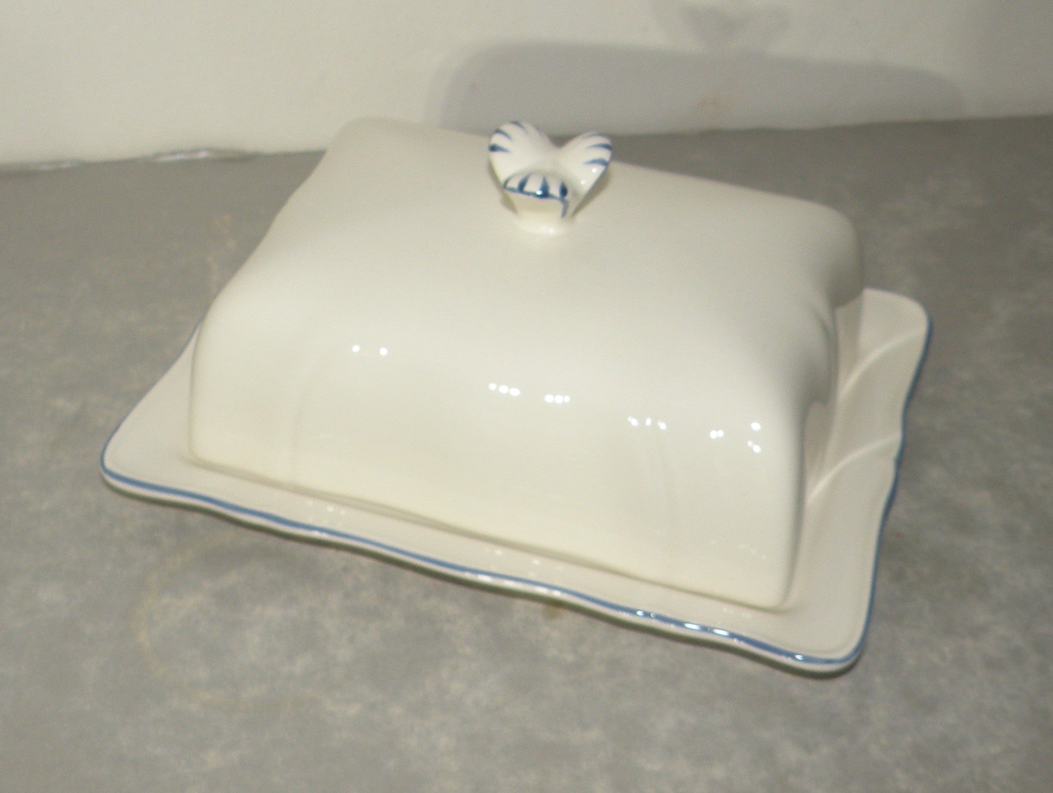 Covered Butter Dish ,  Filet Bleu