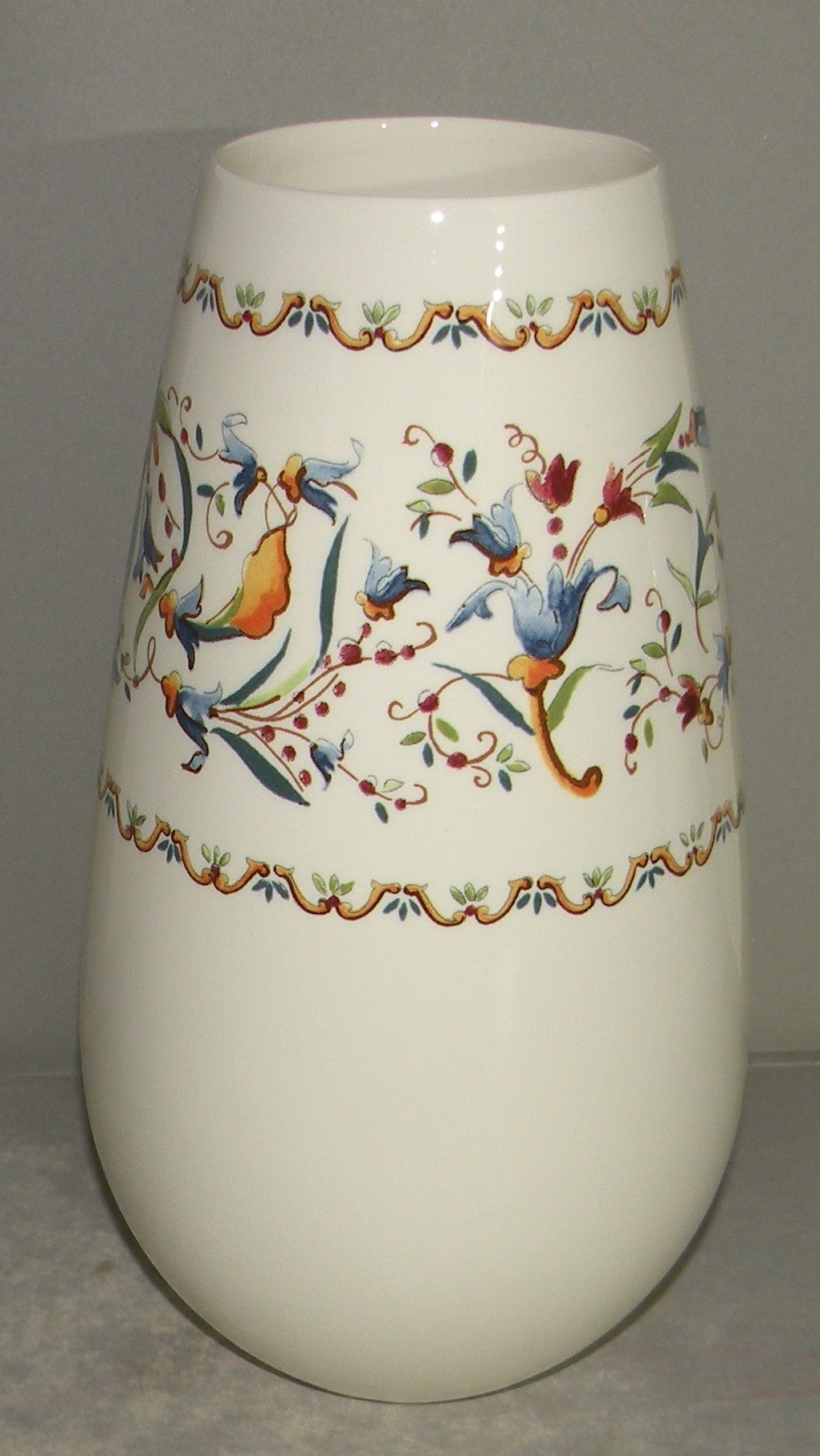 Vase Bulbe number 4 , Toscana