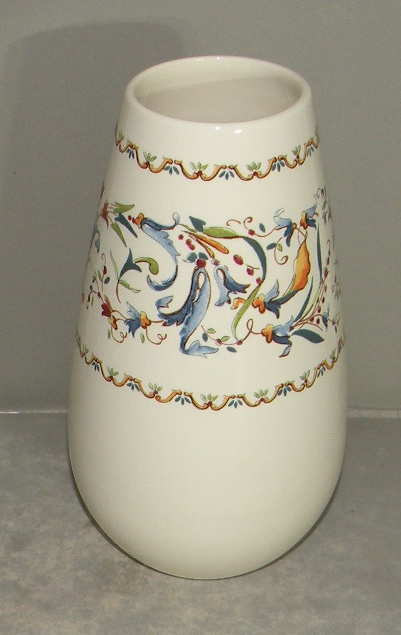 Vase Bulbe number 3 , Toscana