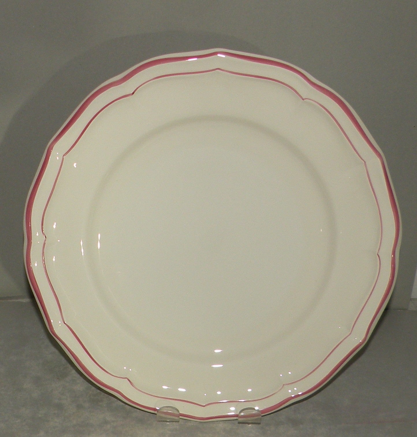 Dinner Plate, Filet Pivoine