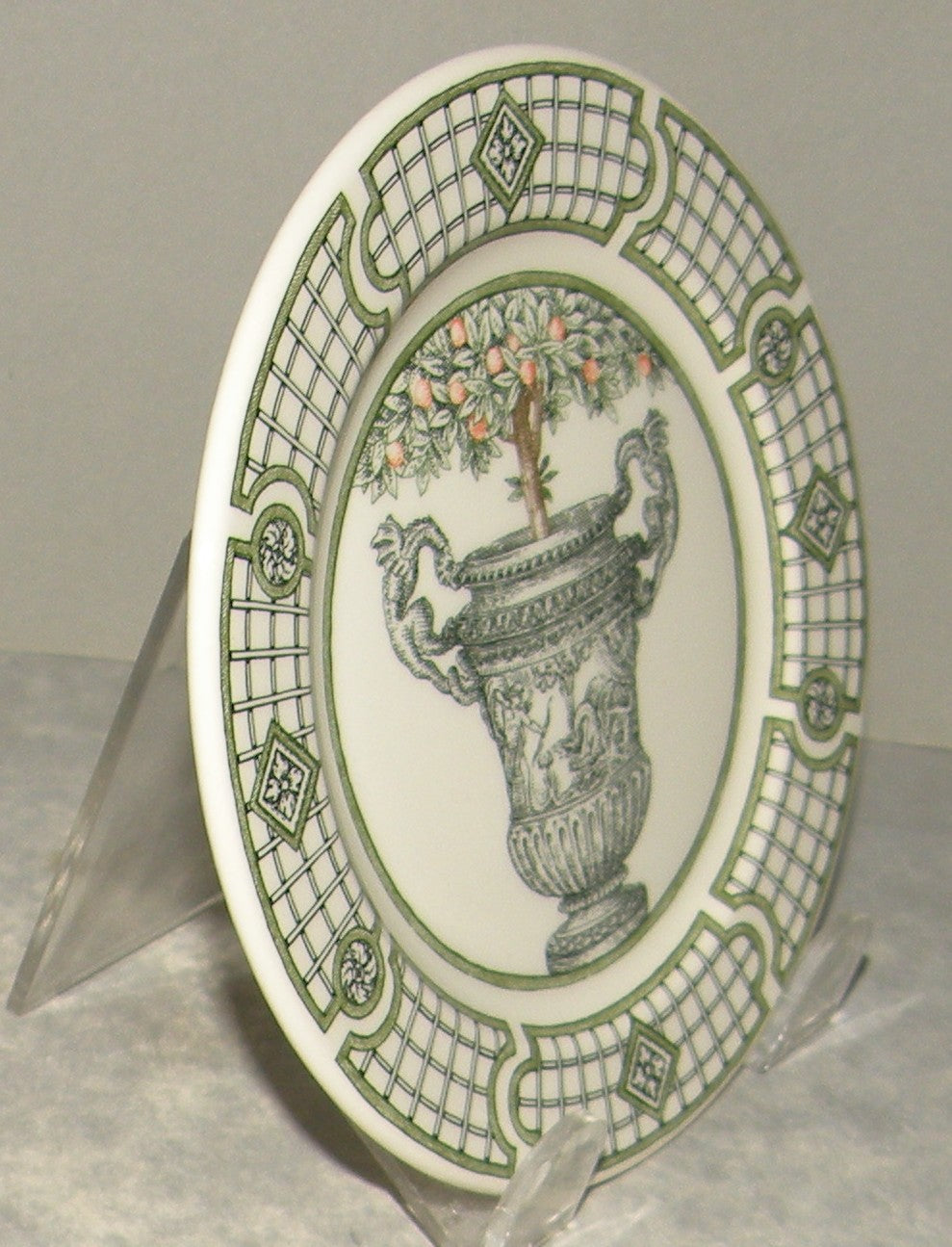 Dessert Plate Dragons , Les Vases a Oranger