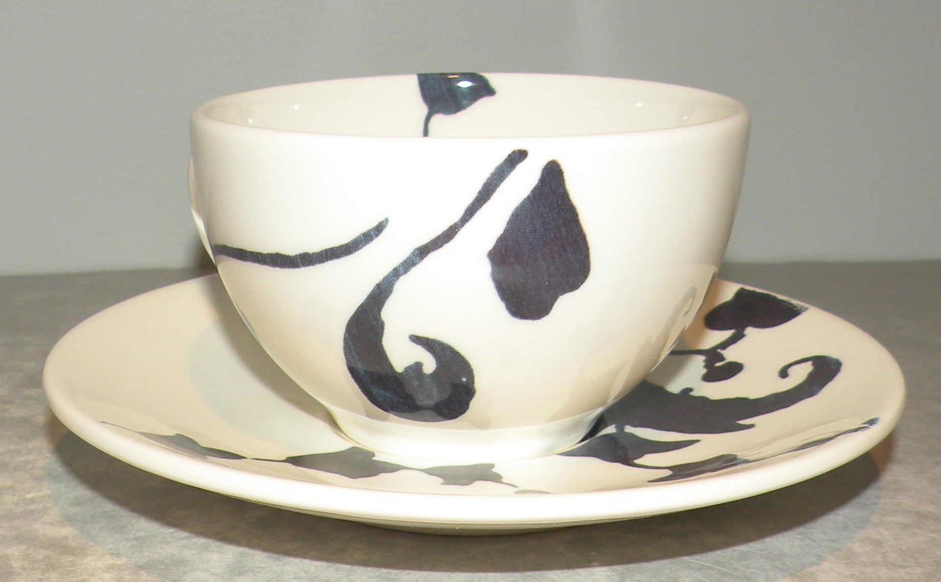 Tea Cup & Saucer   , Indigo