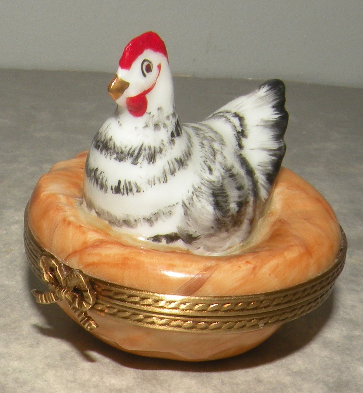 Hen with Eggs , Limoges Box number 54