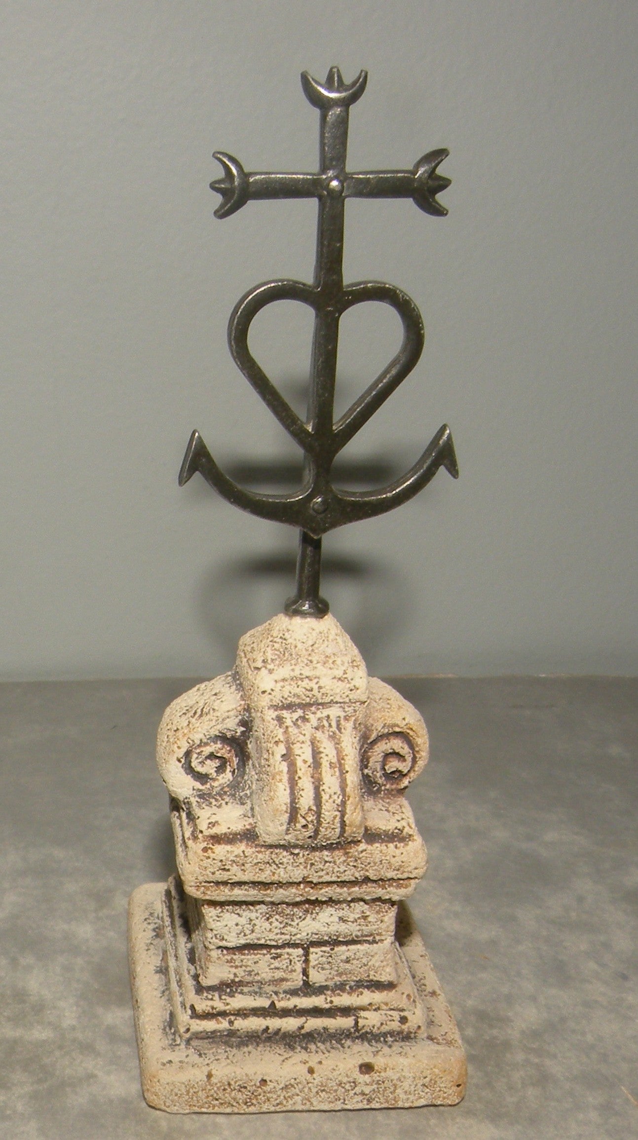 Camargue cross, Fouque, 9 cm