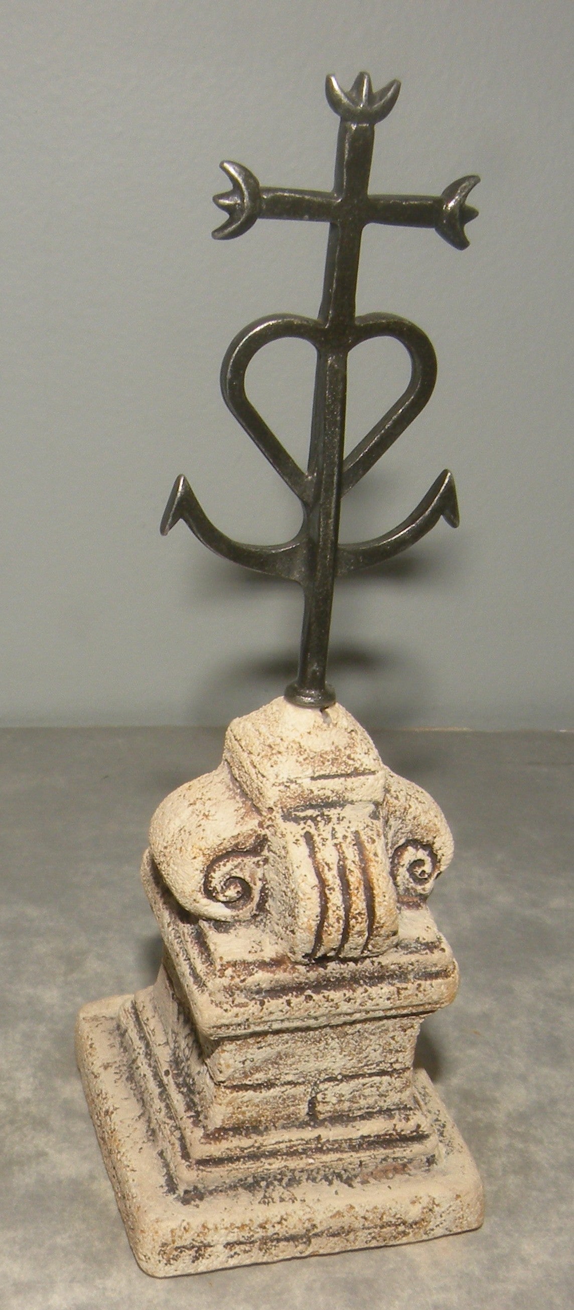 Camargue cross, Fouque, 9 cm