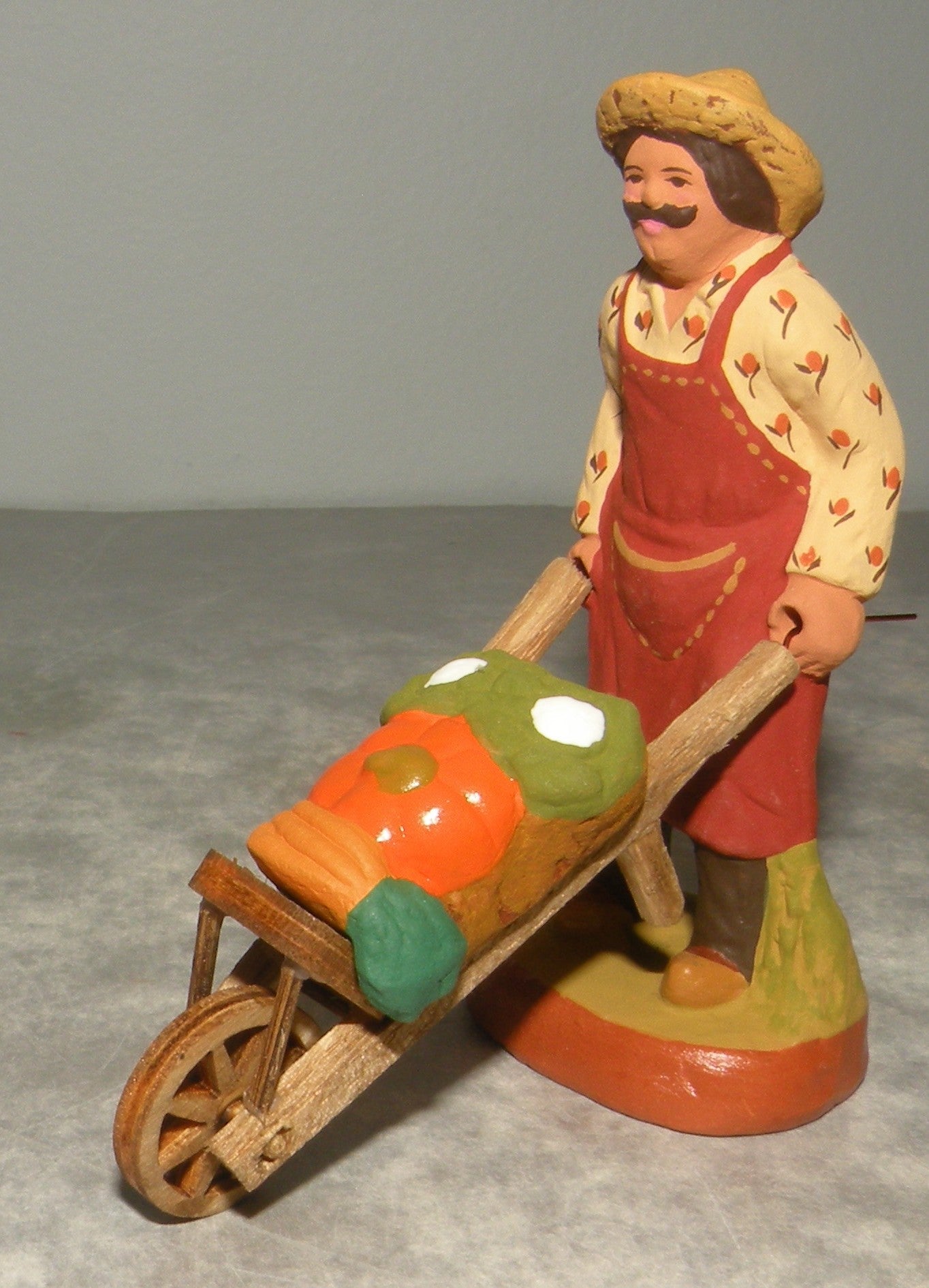 Gardener with Vegetables on Wheelbarrow, Fouque 6 Cm