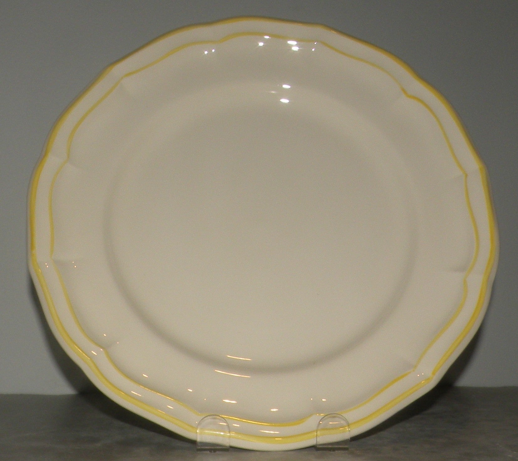 Dinner Plate, Filet Citron ( Yellow )