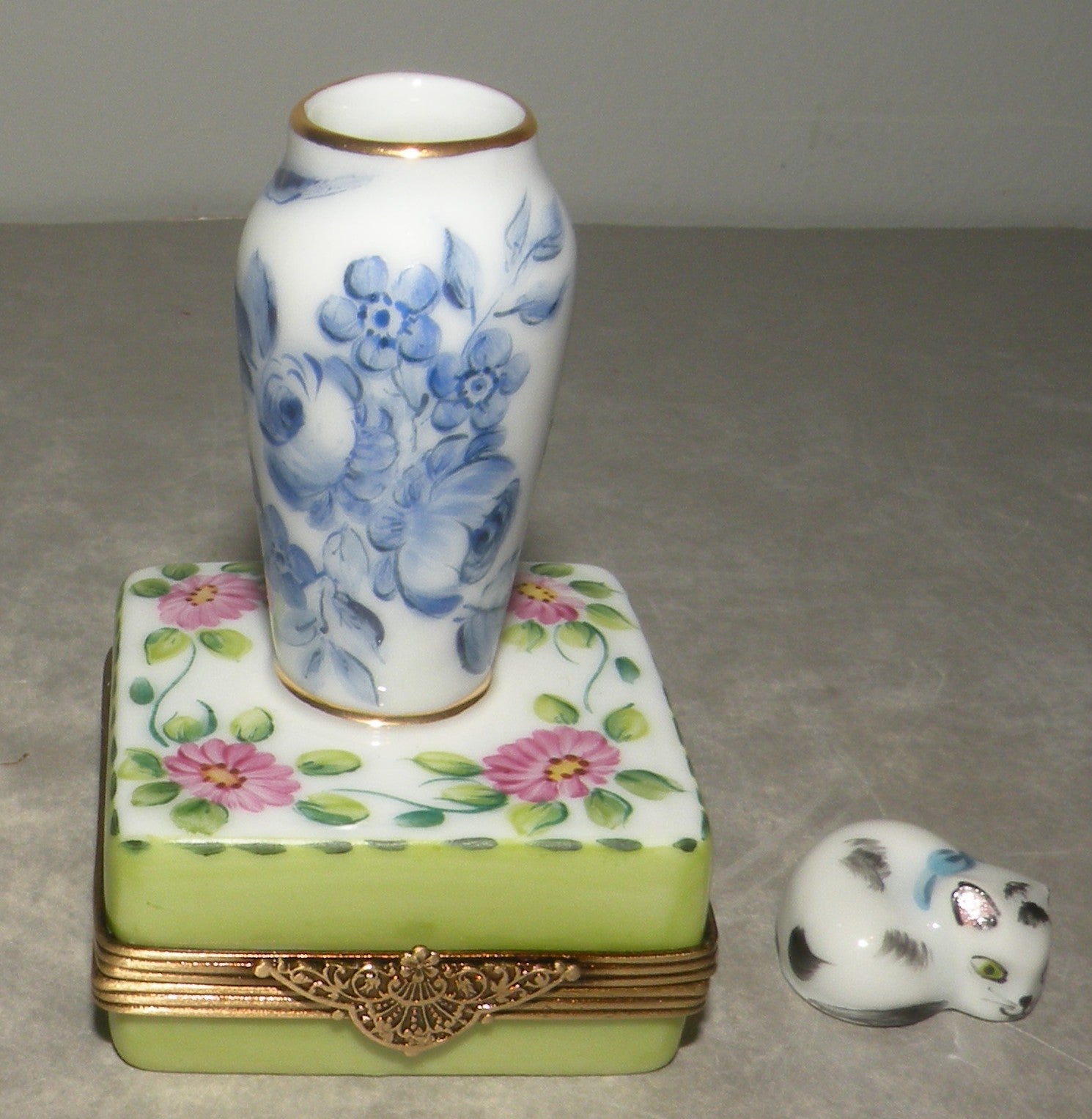 Rectangular box and vase Limoges Box number 91