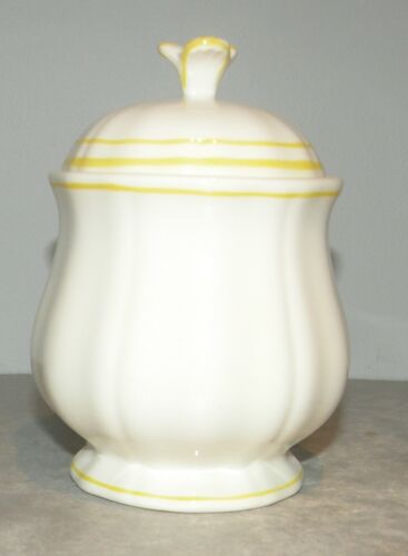 Covered Sugar Bowl, Filet Citron ( Yellow )